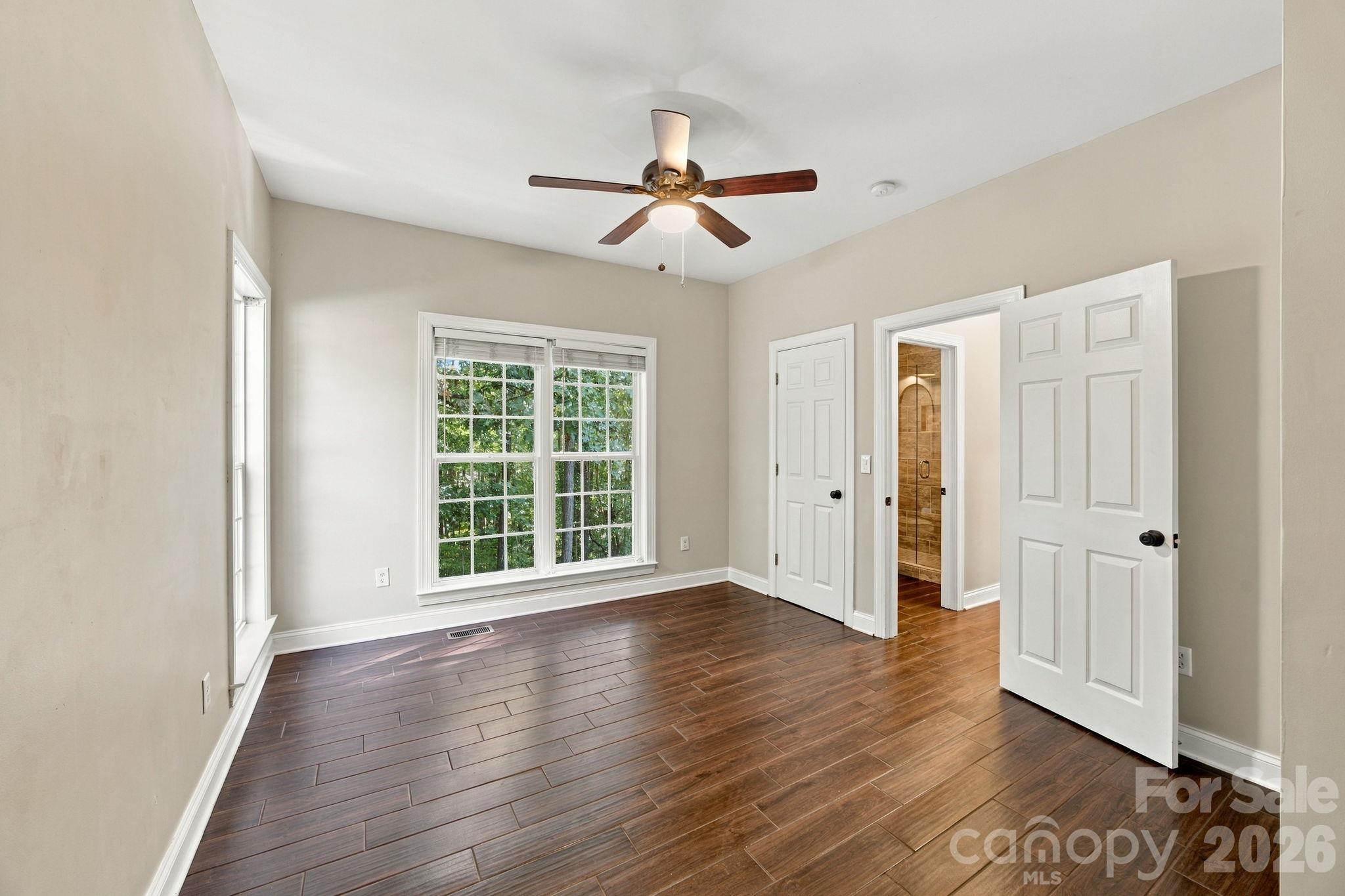 Single Family Residence at 214 Harbor Landing Drive, Mooresville, photo 18 of 42