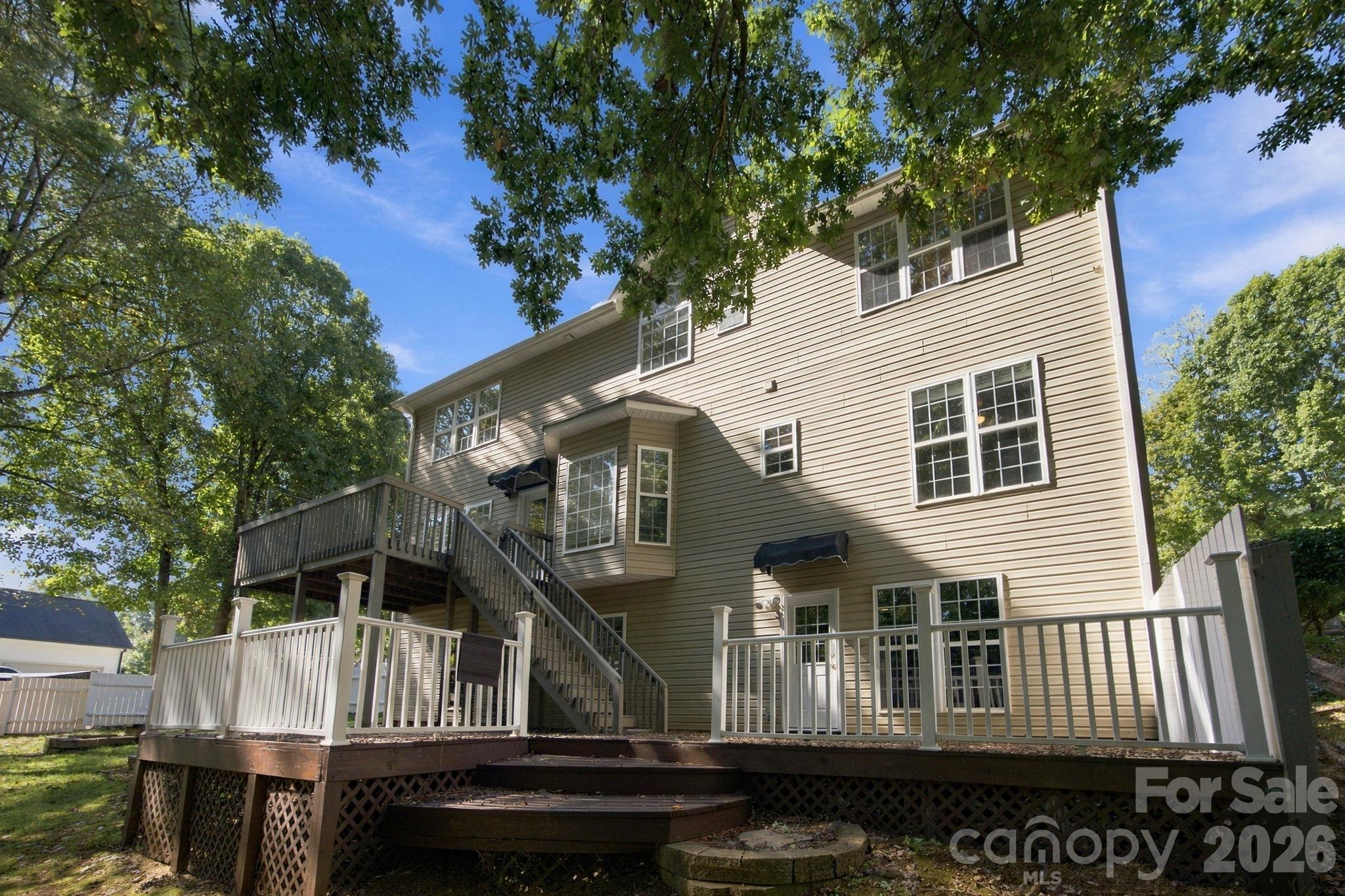 Single Family Residence at 214 Harbor Landing Drive, Mooresville, photo 38 of 42