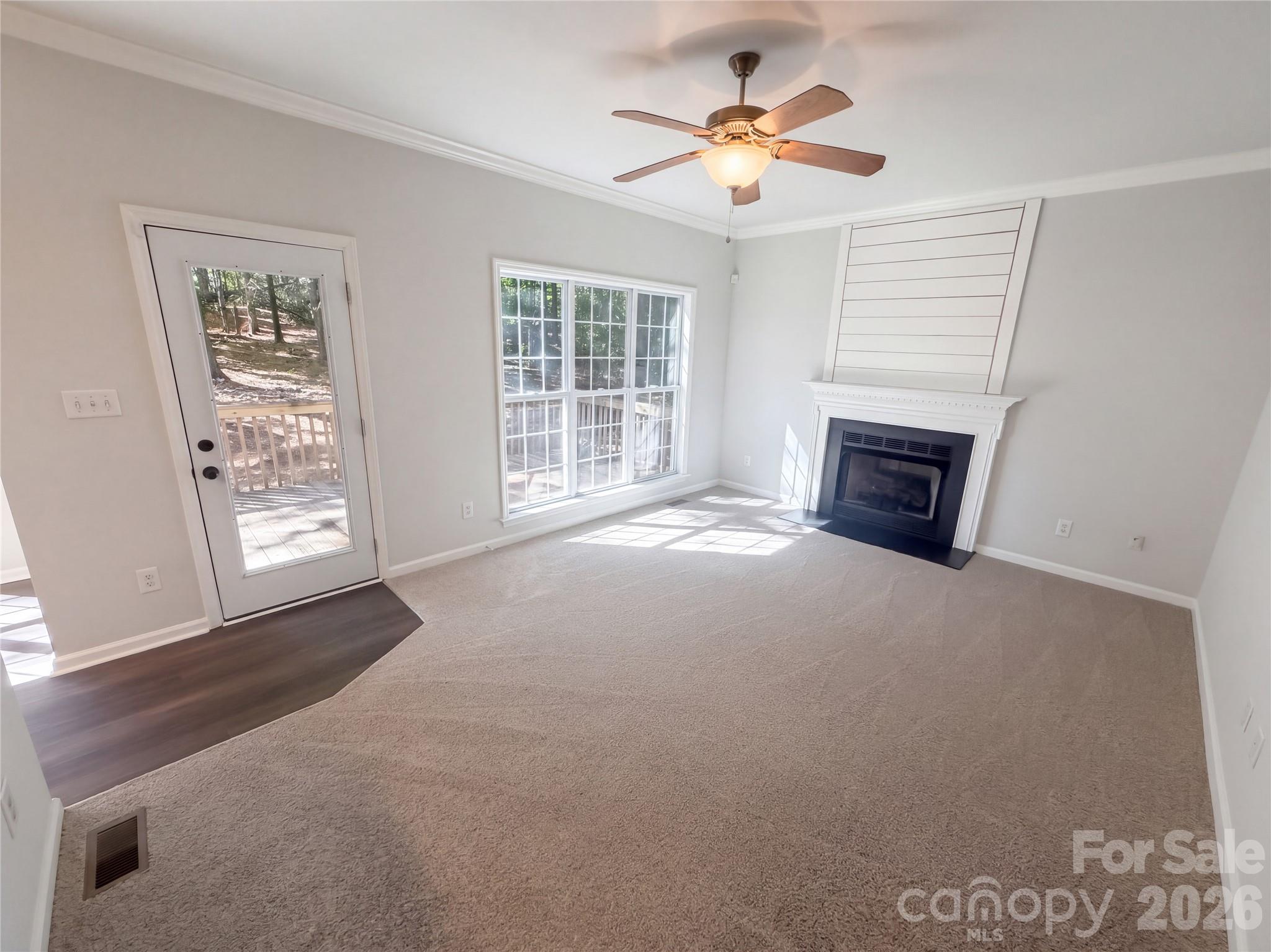 Single Family Residence at 8303 Poplar Grove Circle, Waxhaw, photo 3 of 37