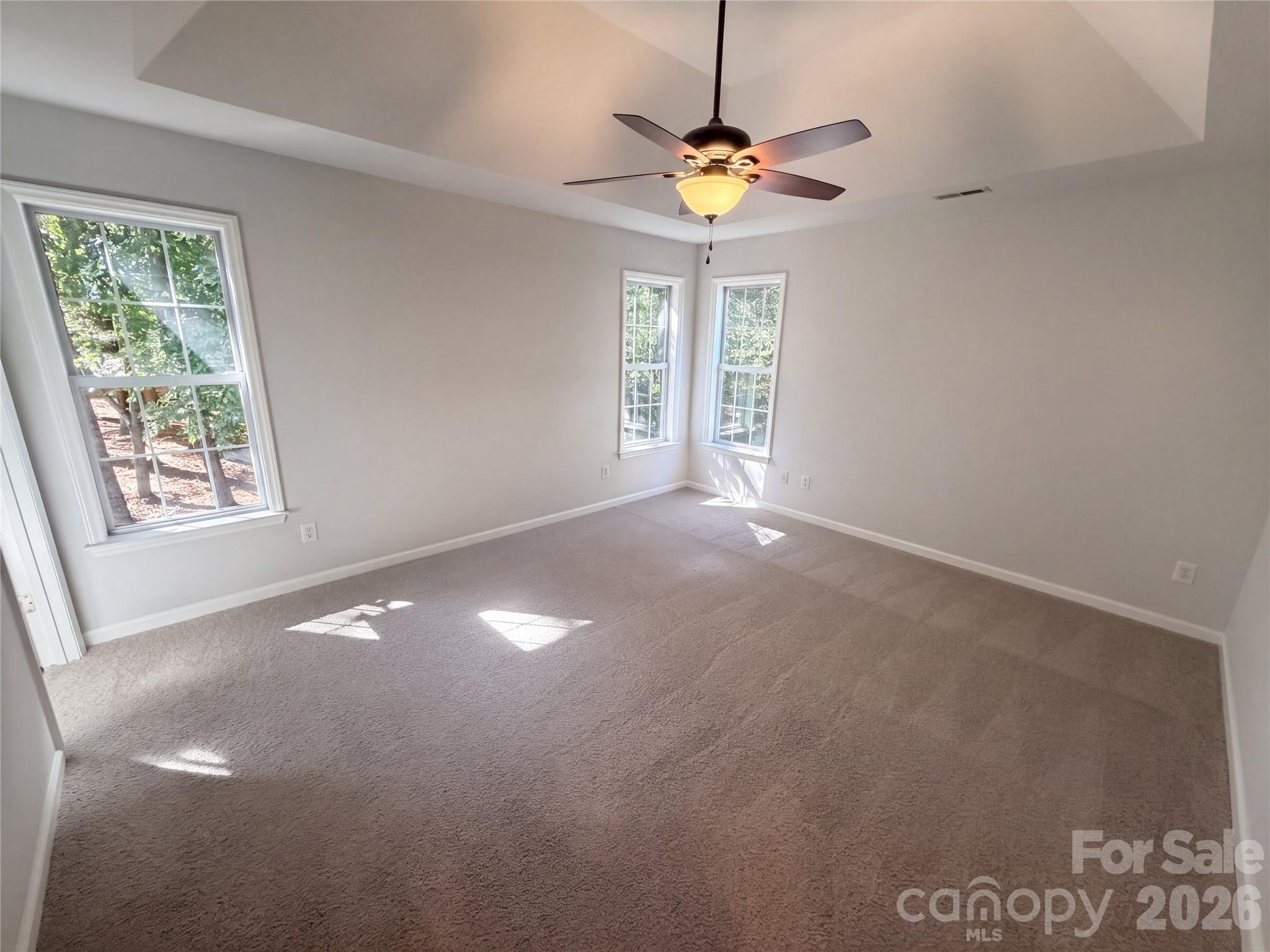 Single Family Residence at 8303 Poplar Grove Circle, Waxhaw, photo 10 of 37