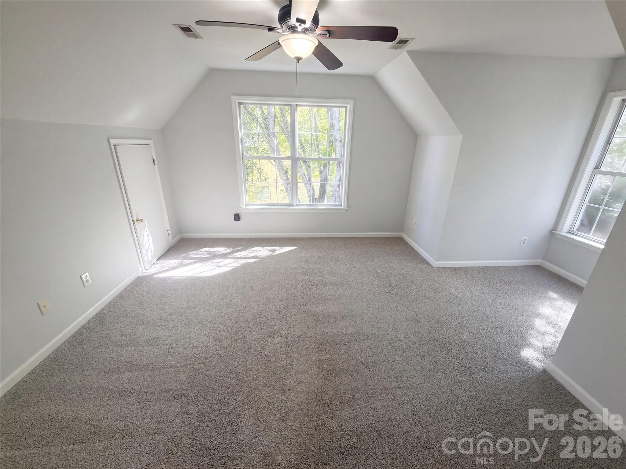 Single Family Residence at 8303 Poplar Grove Circle, Waxhaw, photo 17 of 37