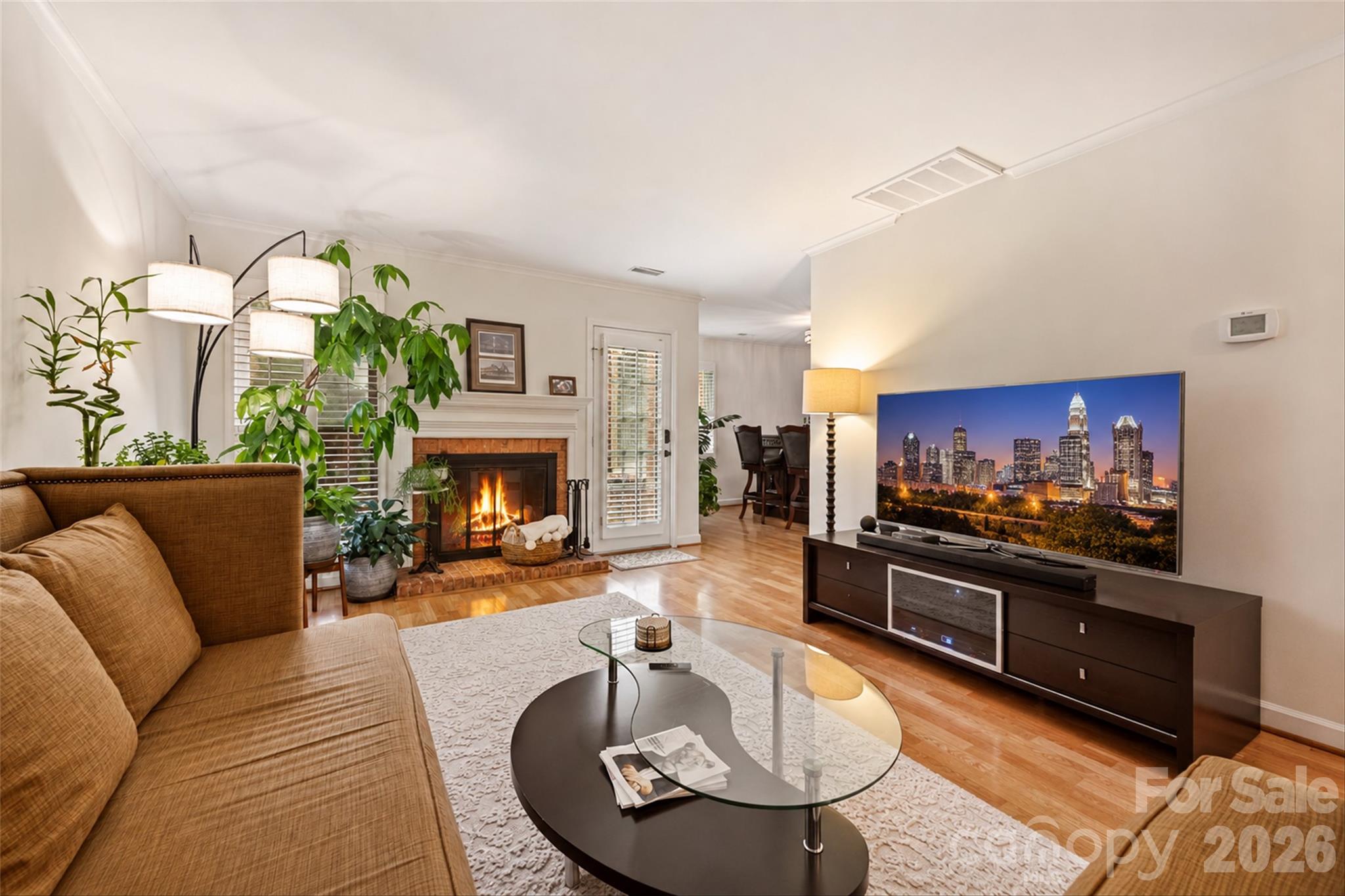 Condominium at 500 N Poplar Street, Charlotte, photo 6 of 35