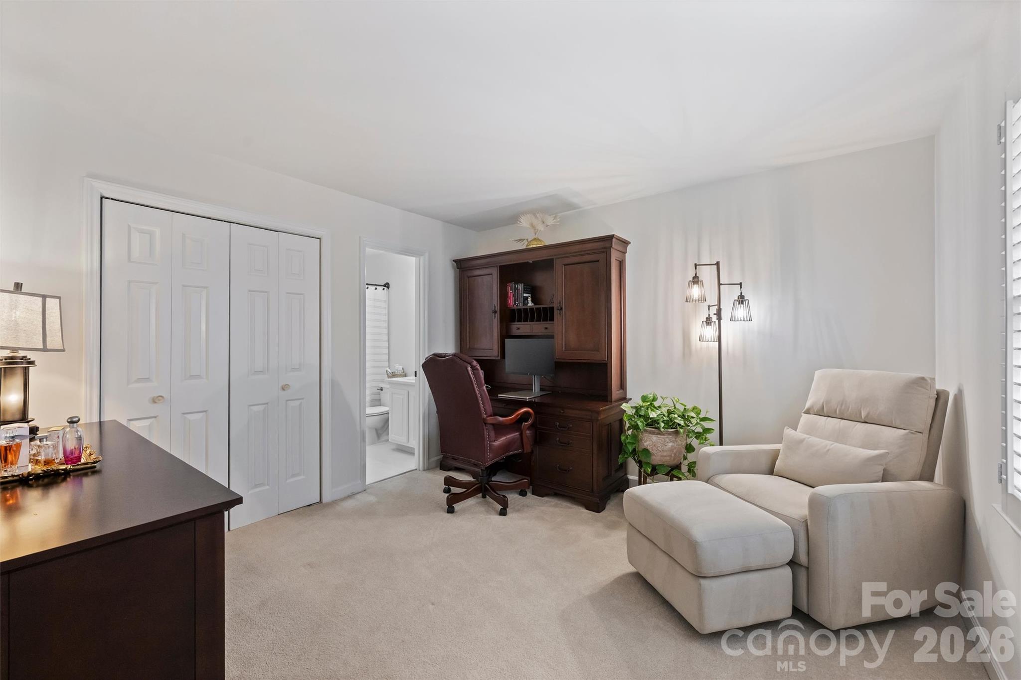 Condominium at 500 N Poplar Street, Charlotte, photo 22 of 35