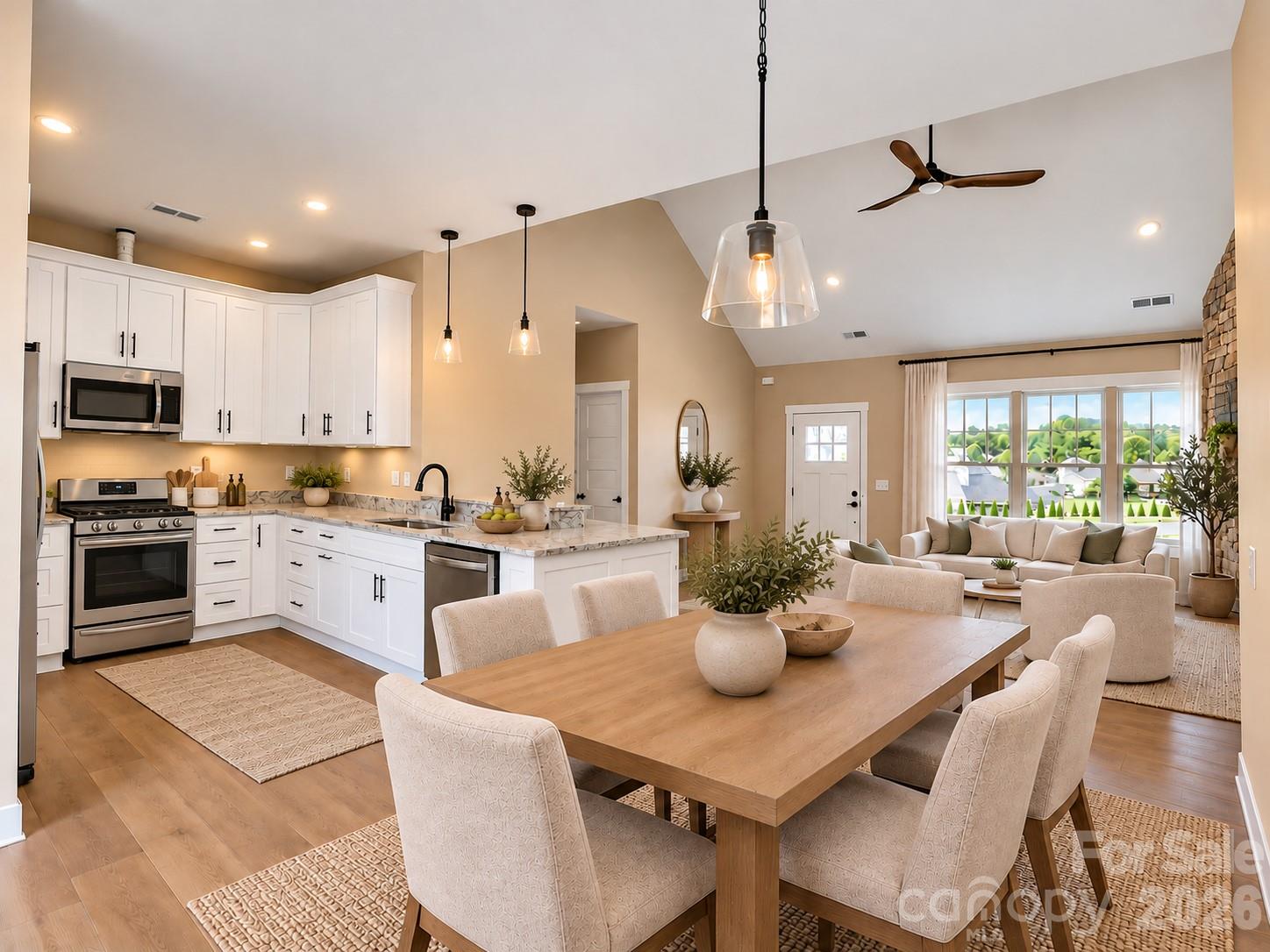 Photos AI Enhanced - 14 Olde Oak Court, Hendersonville