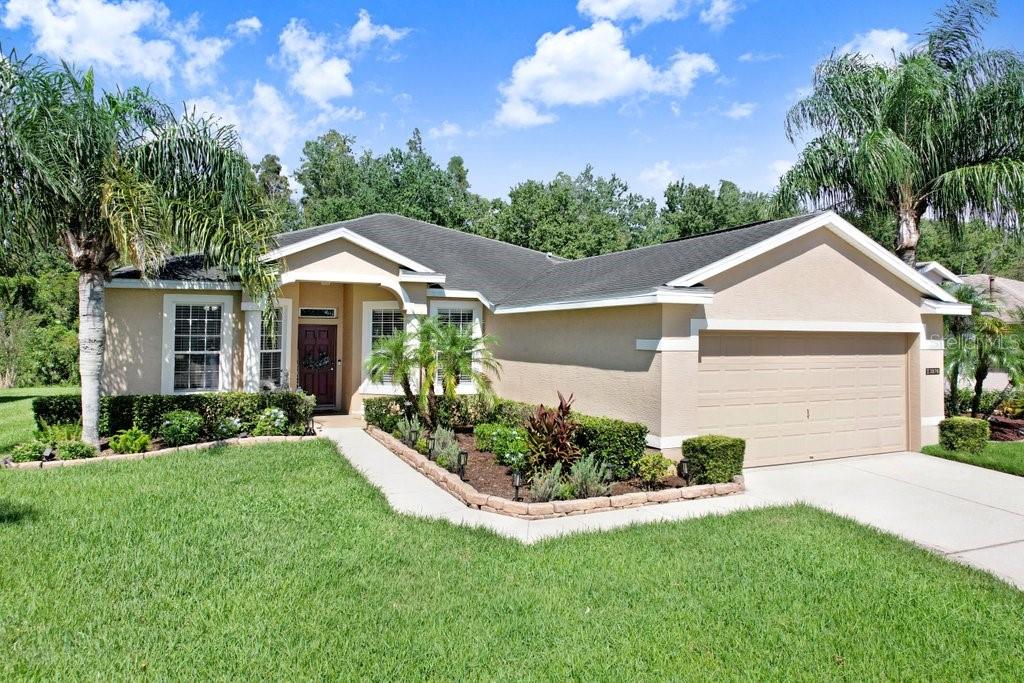 3876 WHISTLEWOOD CIR