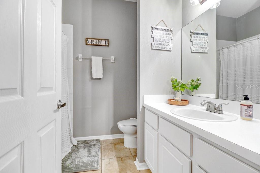 Bathroom 2 - 3876 WHISTLEWOOD CIR, LAKELAND
