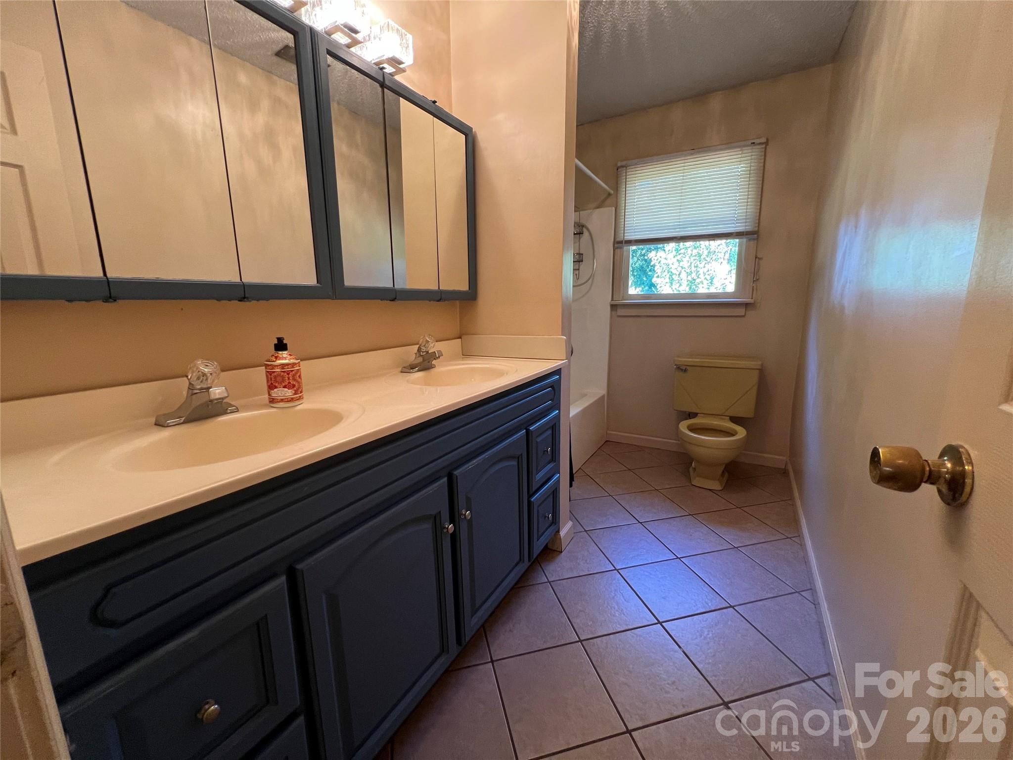 Single Family Residence at 247 Seitz Drive, Forest City, photo 14 of 22
