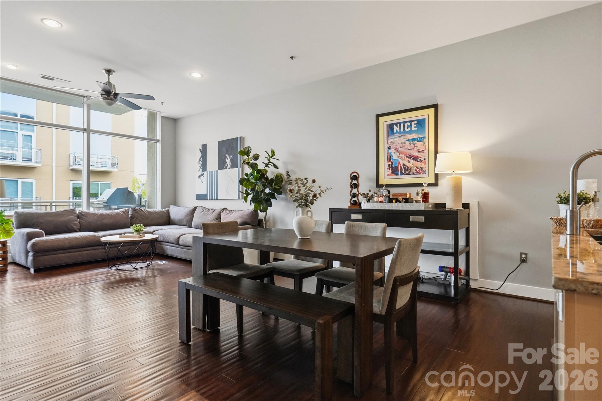 Condominium at 1100 Metropolitan Avenue, Charlotte, photo 7 of 29