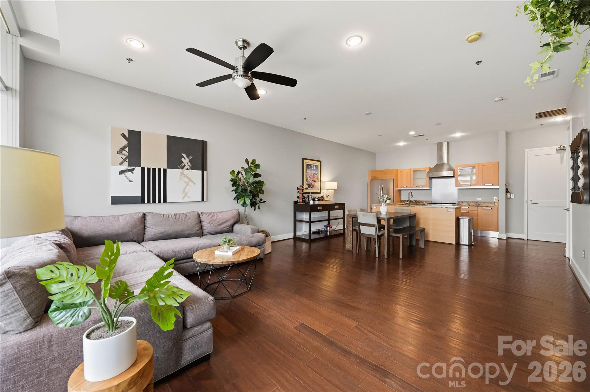 Condominium at 1100 Metropolitan Avenue, Charlotte, photo 11 of 29
