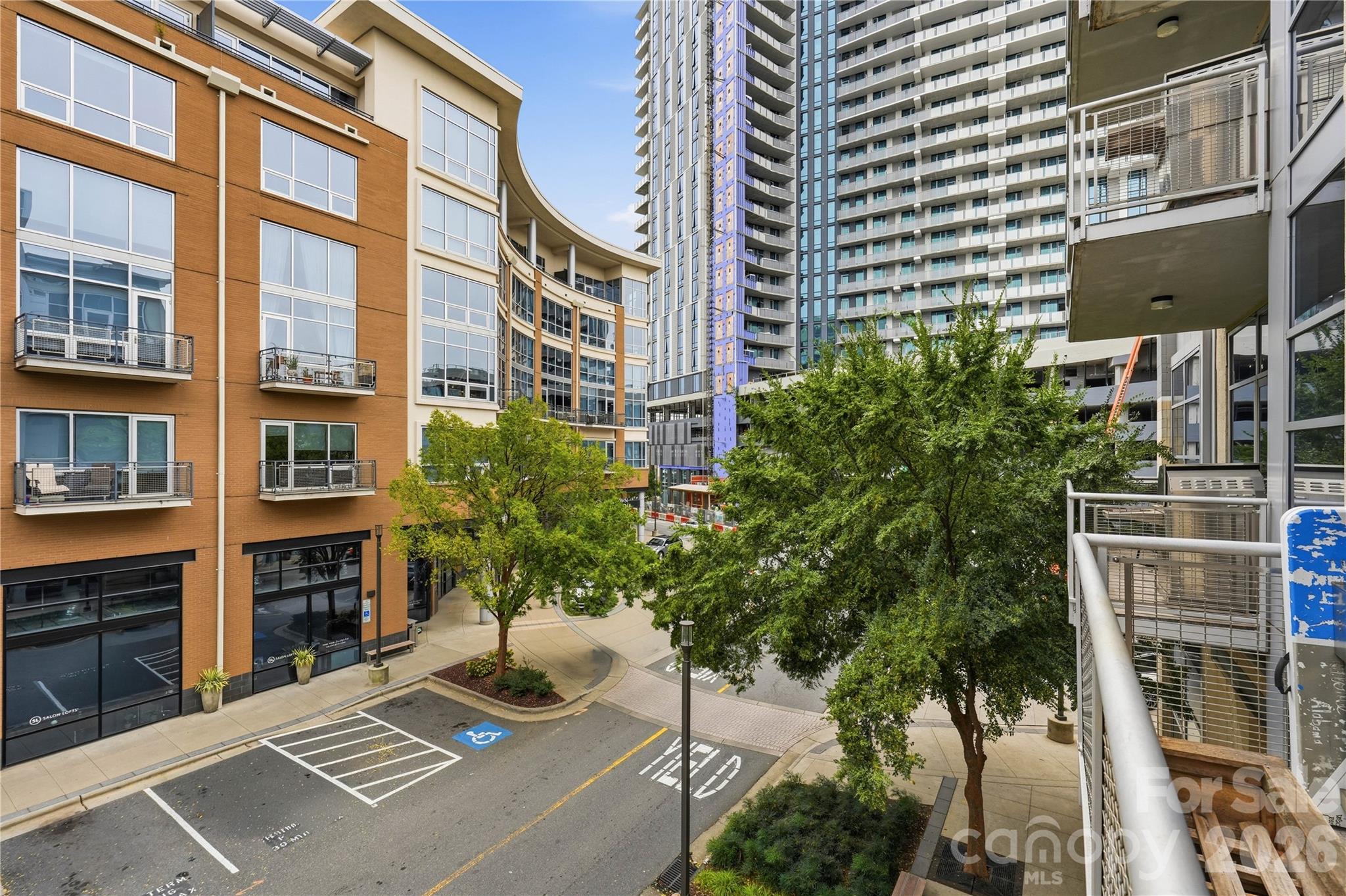 Condominium at 1100 Metropolitan Avenue, Charlotte, photo 15 of 29