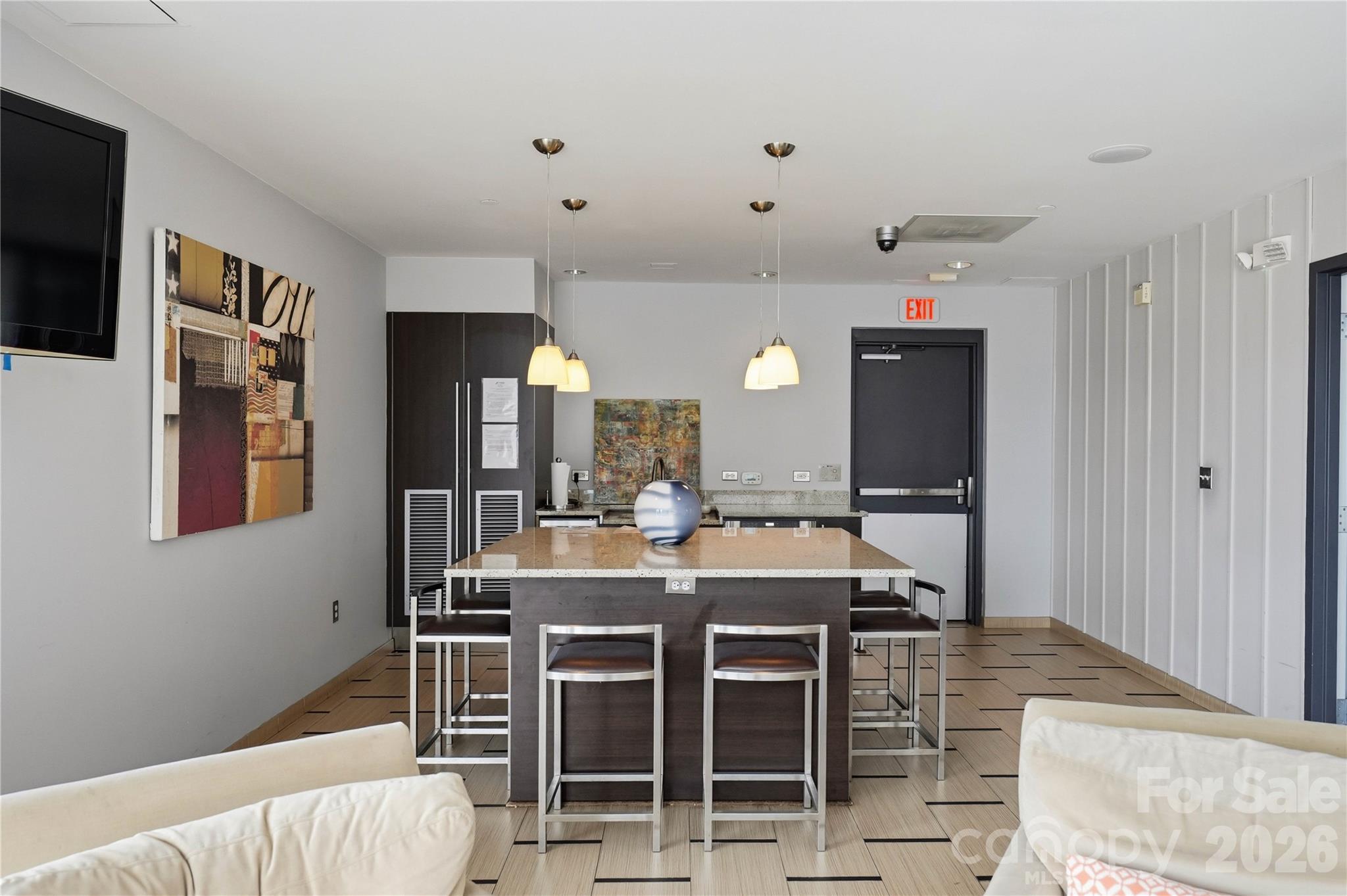 Condominium at 1100 Metropolitan Avenue, Charlotte, photo 23 of 29