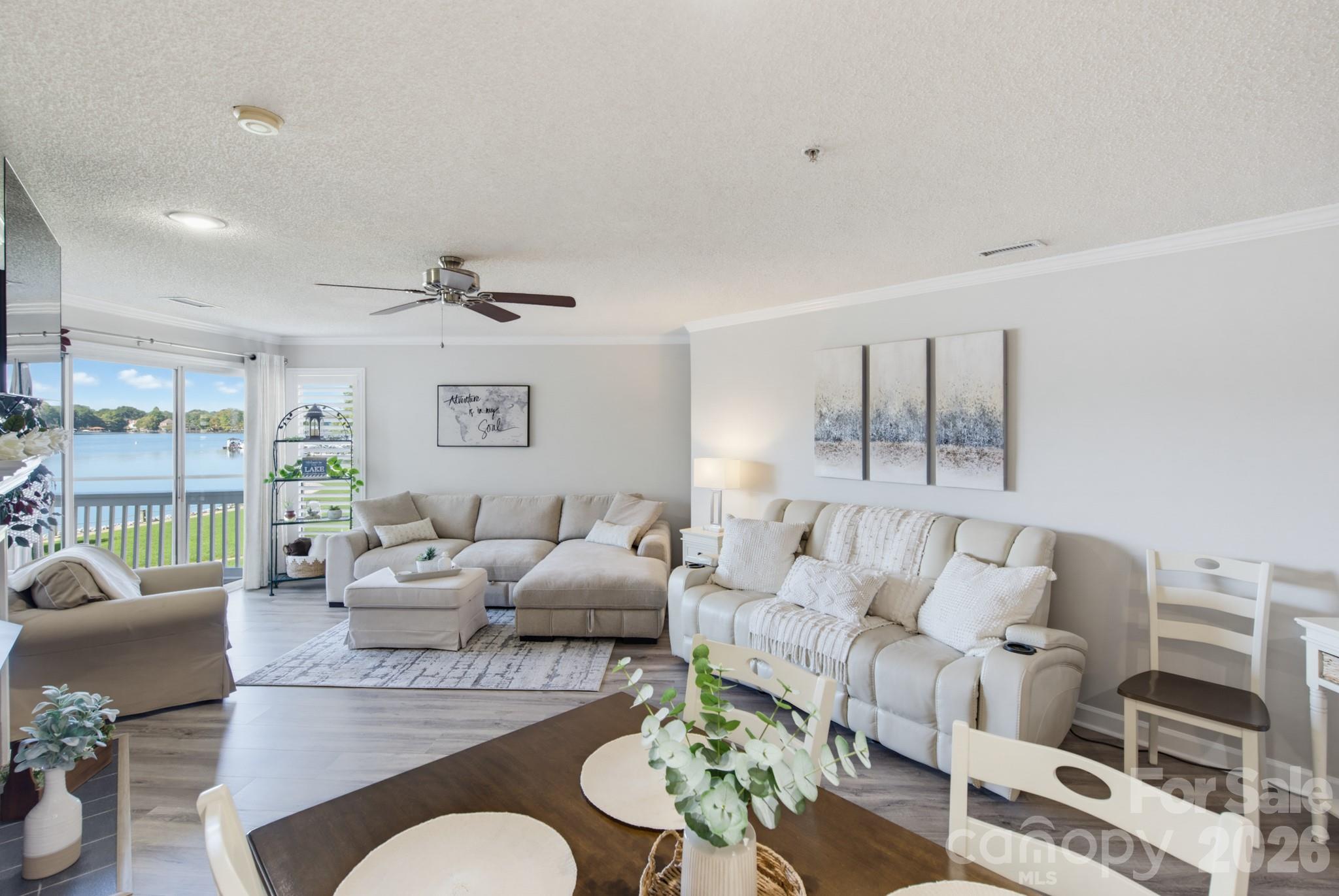Condominium at 1338 Torrence Circle, Davidson, photo 6 of 48