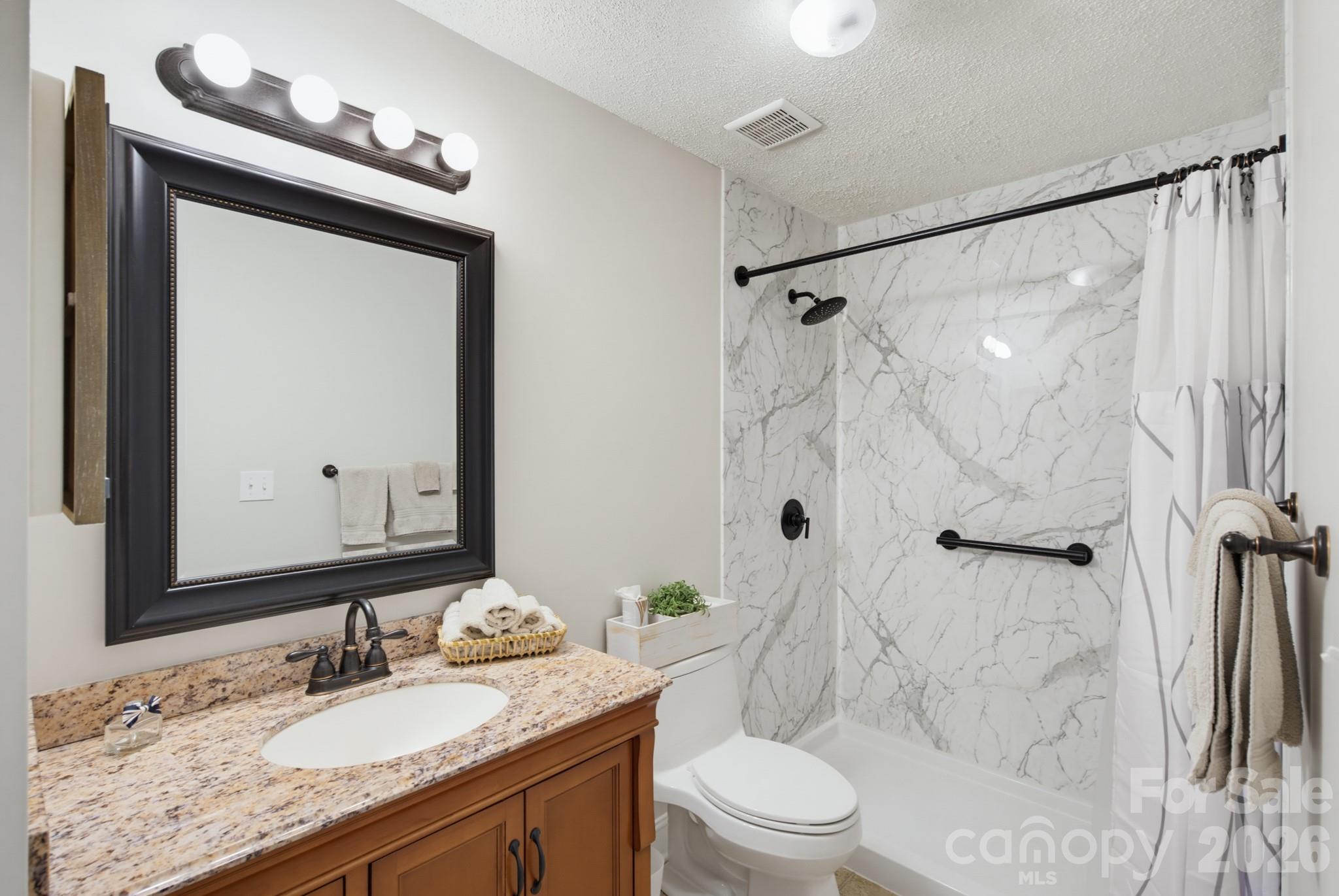 Condominium at 1338 Torrence Circle, Davidson, photo 26 of 48
