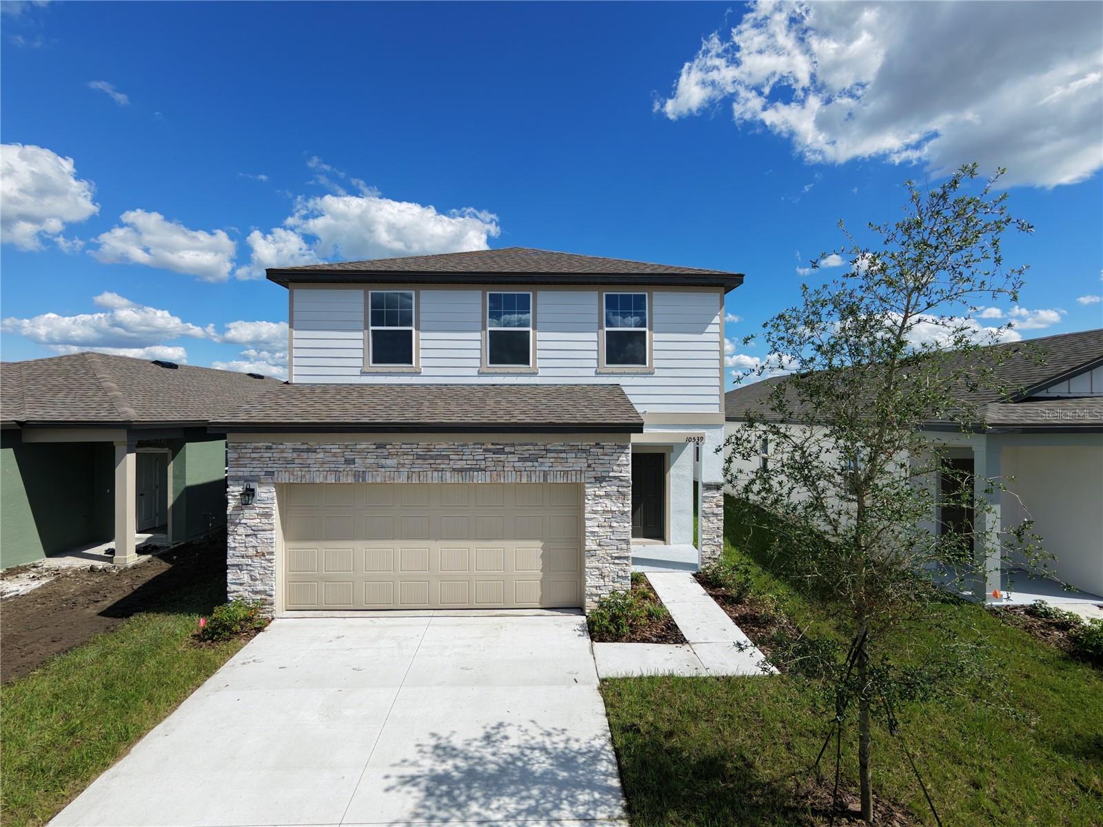 10539 CURVING CREEK LOOP