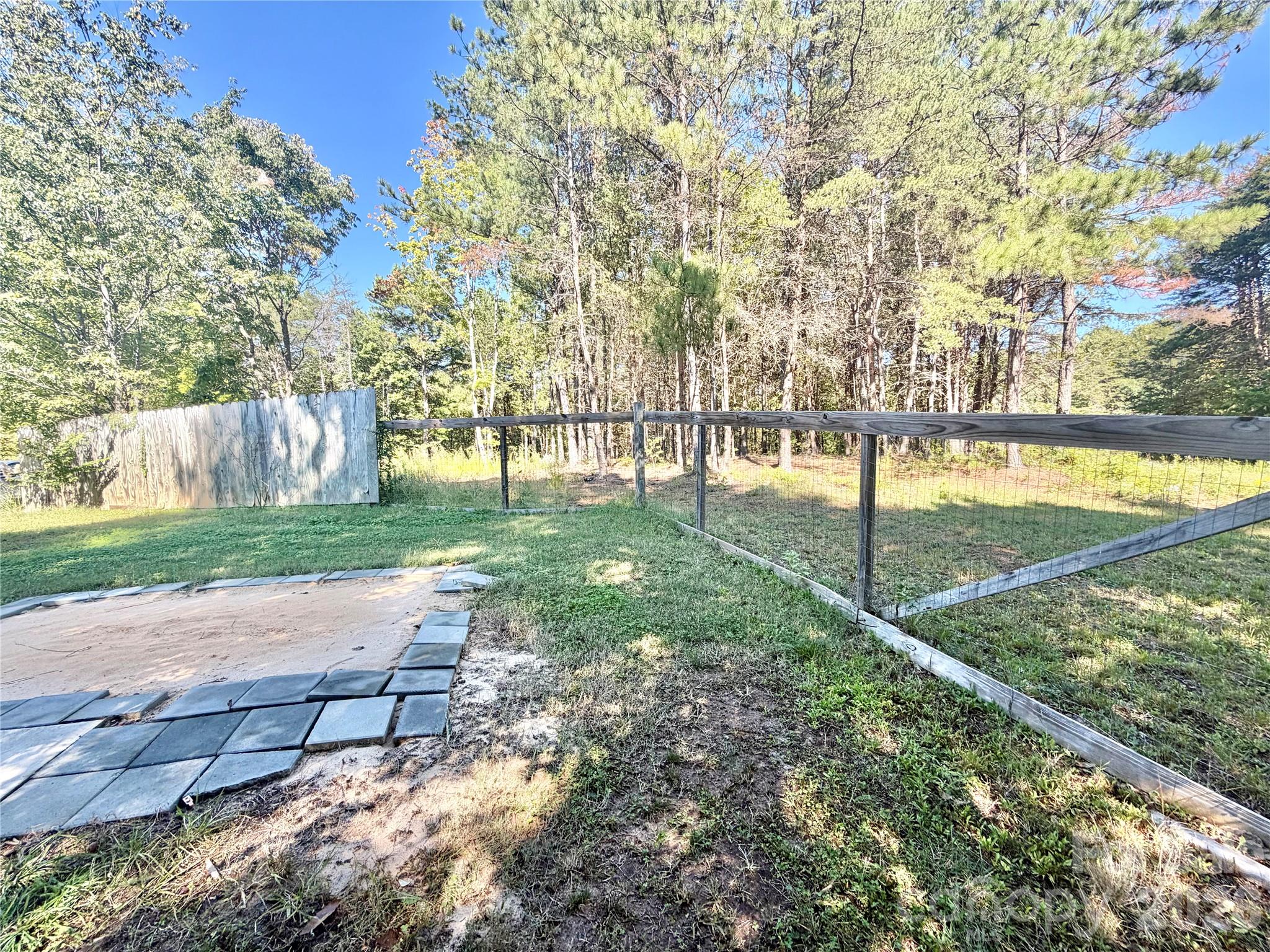 Single Family Residence at 267 Dishmon Family Drive, Statesville, photo 31 of 38