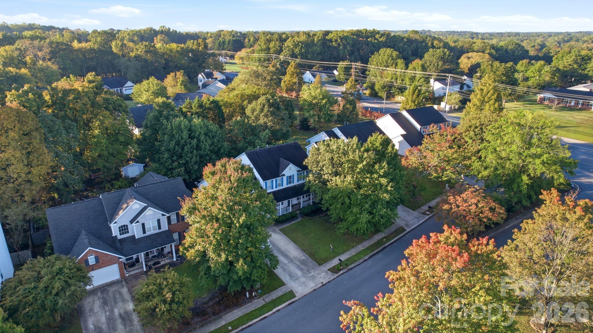 Single Family Residence at 10212 Billingham Drive, Charlotte, photo 13 of 44
