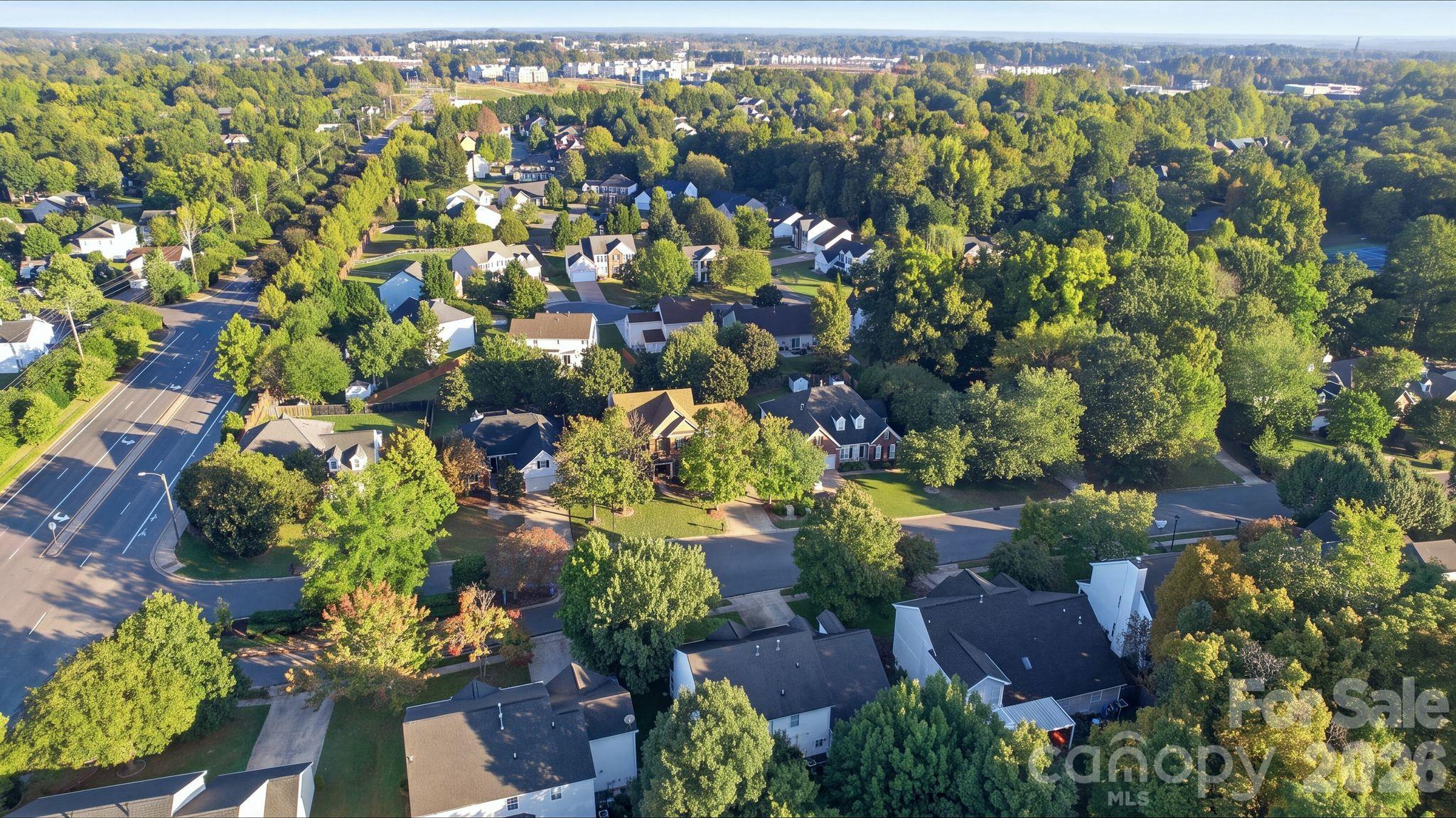 Single Family Residence at 10212 Billingham Drive, Charlotte, photo 17 of 44