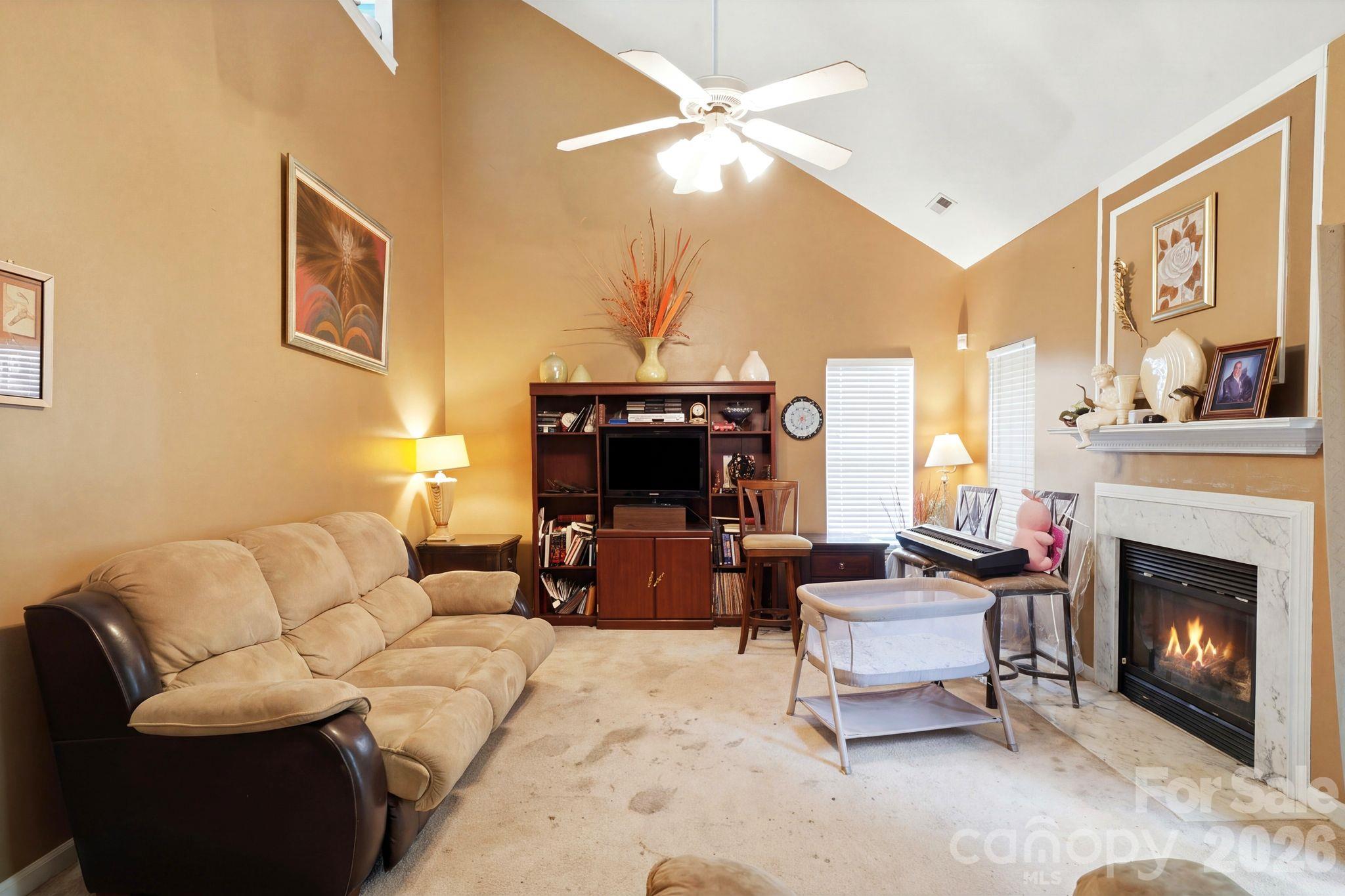 Single Family Residence at 10212 Billingham Drive, Charlotte, photo 25 of 44