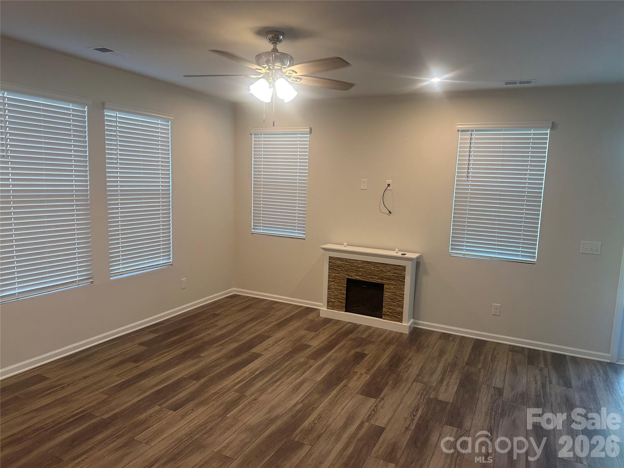 Townhouse at 9021 Northfield Crossing Drive, Charlotte, photo 2 of 23