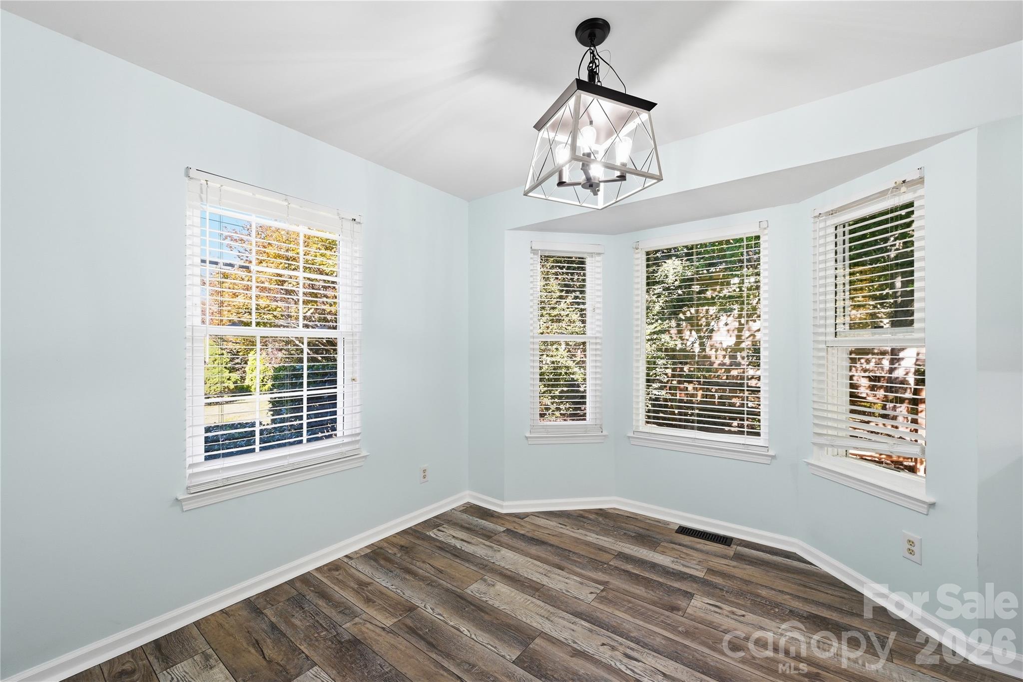 Single Family Residence at 380 Reed Creek Road, Mooresville, photo 6 of 44