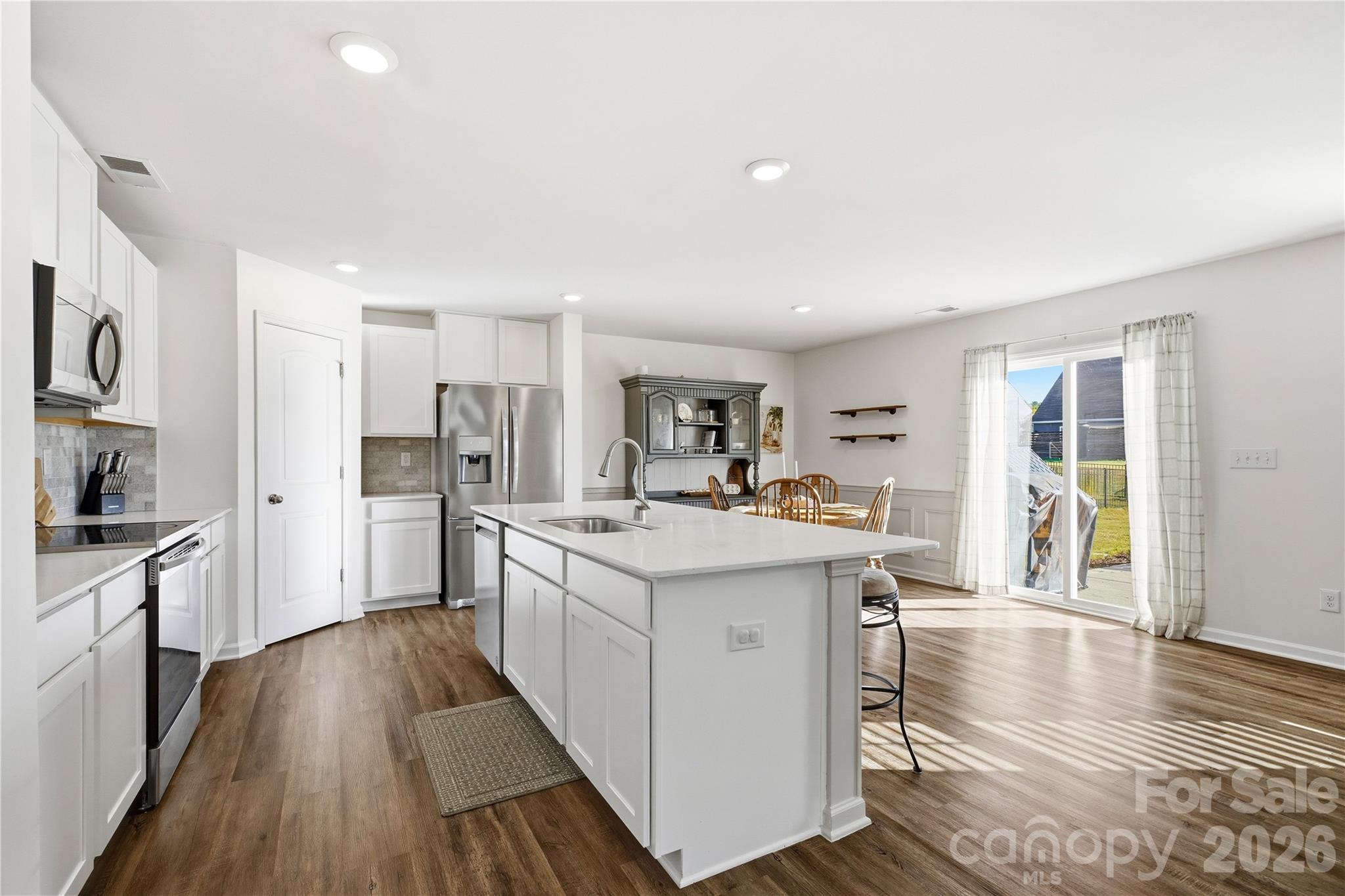 Single Family Residence at 1170 Columbus Trail, Denver, photo 12 of 34