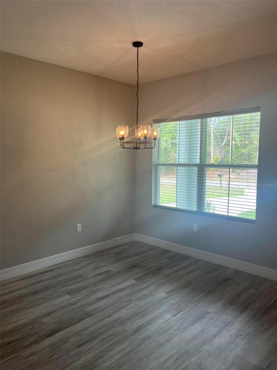 Single Family Residence at 524 E AVONDALE DR, DUNNELLON, photo 25 of 42