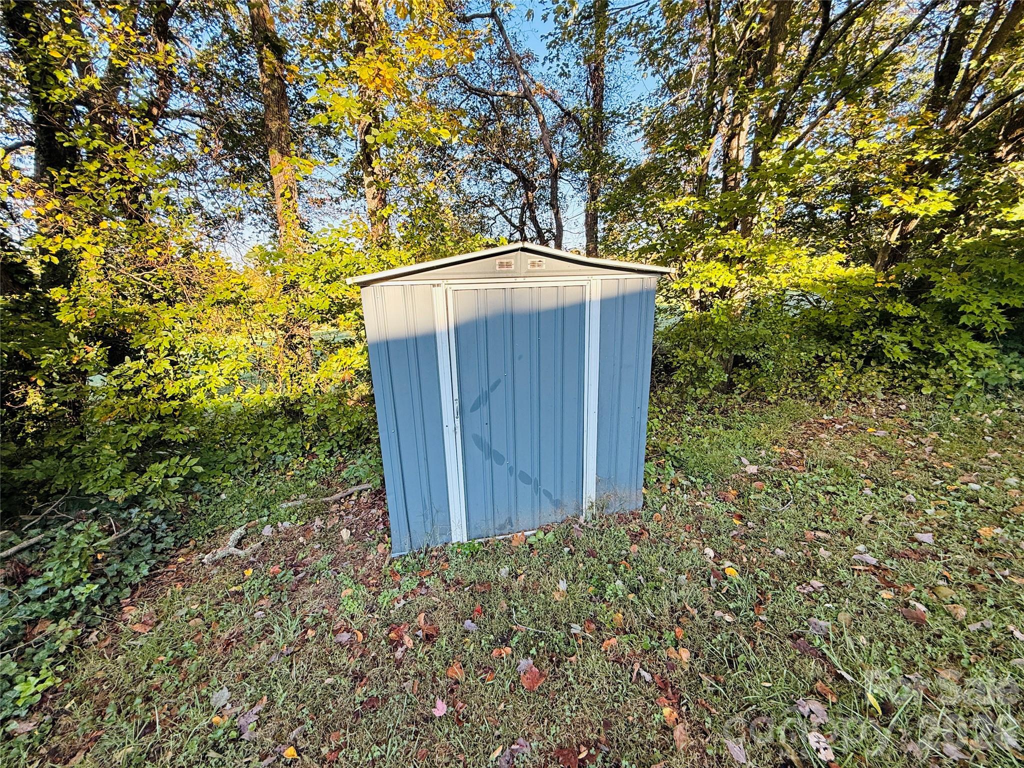 Single Family Residence at 166 Albert Drive, Flat Rock, photo 19 of 19