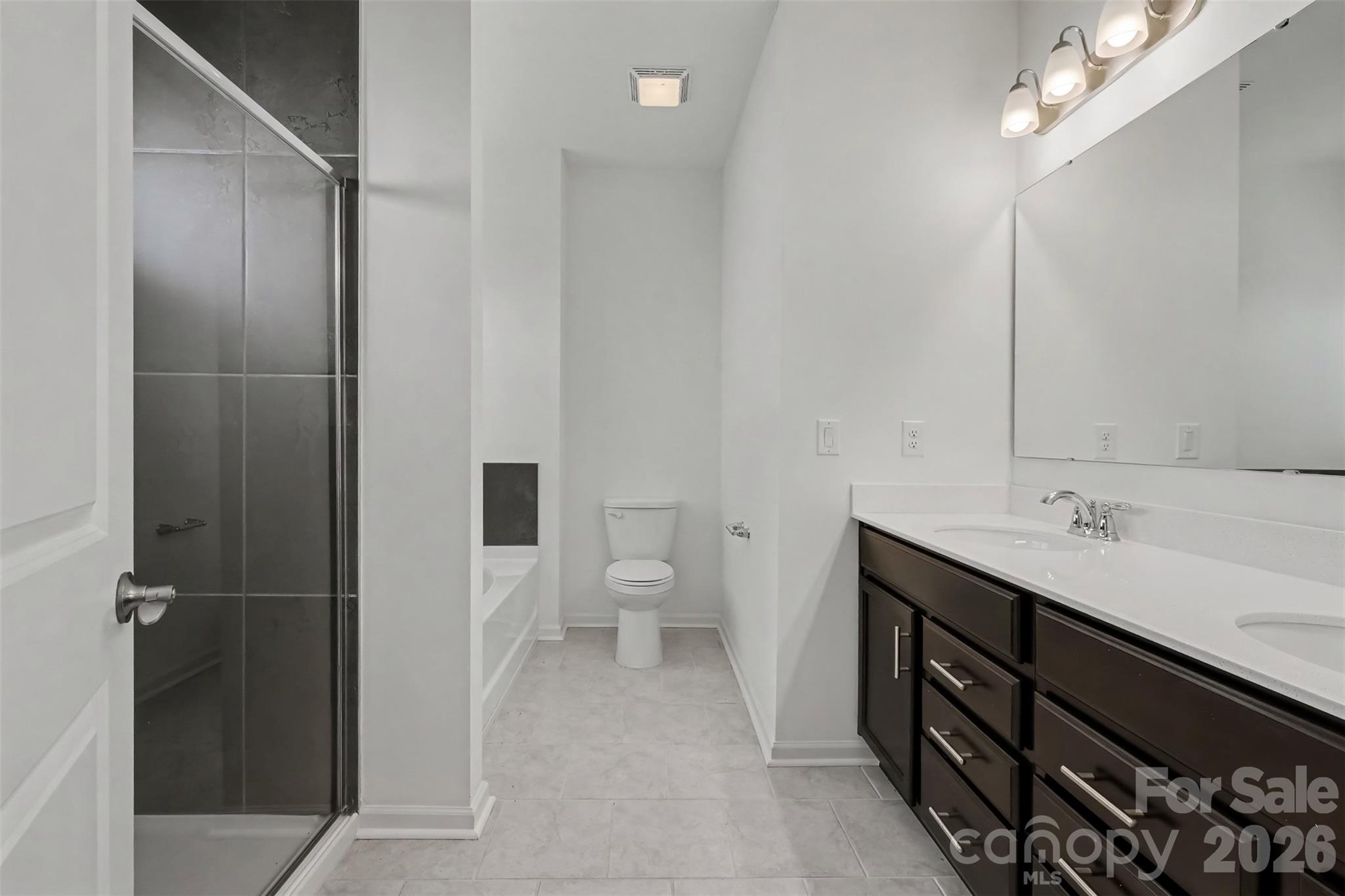 Main level full bath - 6343 Clarisse Drive SW, Concord