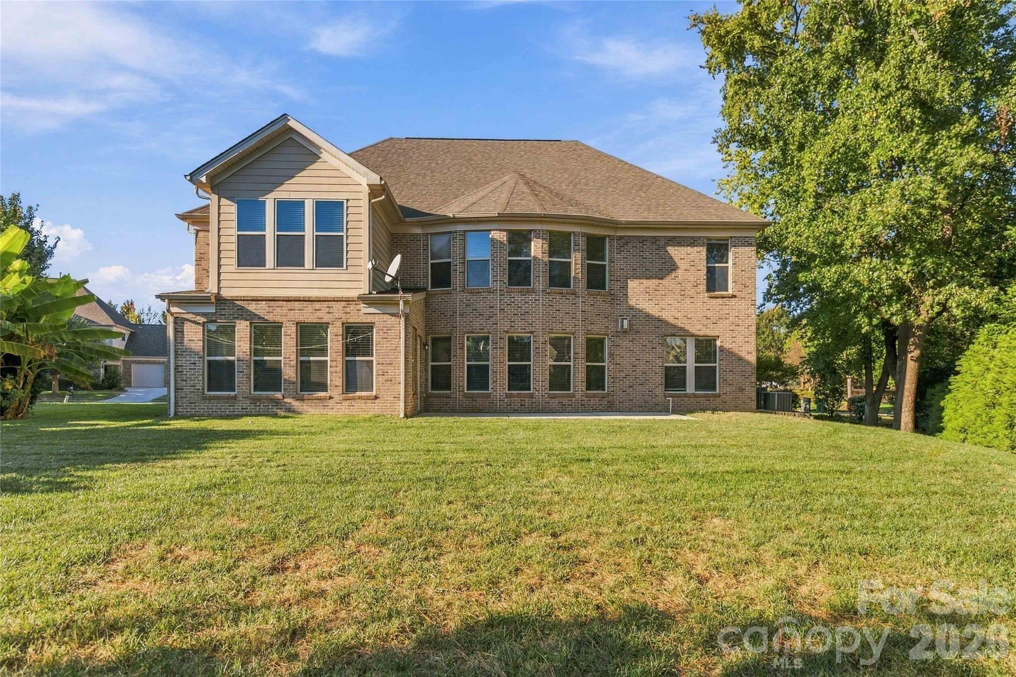 Single Family Residence at 18317 Lilliesleaf Glenn Lane, Charlotte, photo 43 of 48