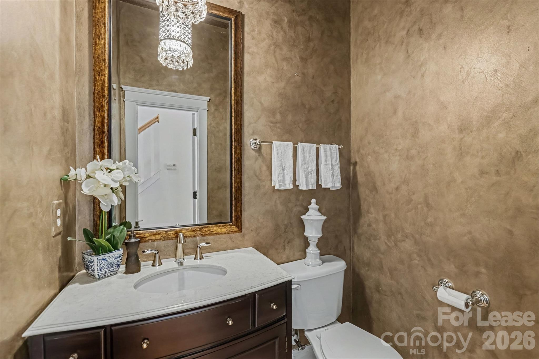 Single Family Residence at 17505 Calverton Road, Huntersville, photo 22 of 43