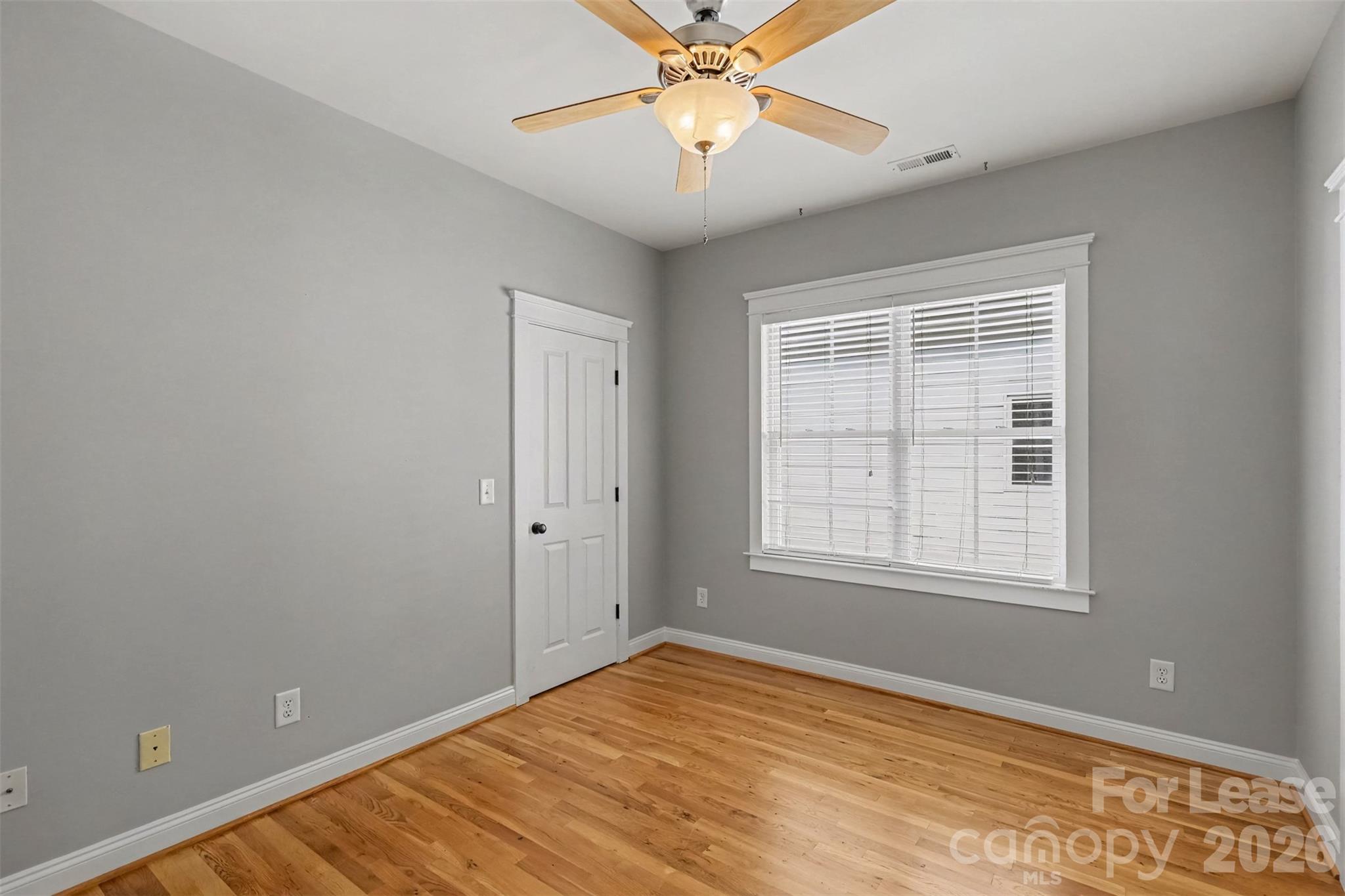 Single Family Residence at 17505 Calverton Road, Huntersville, photo 37 of 43