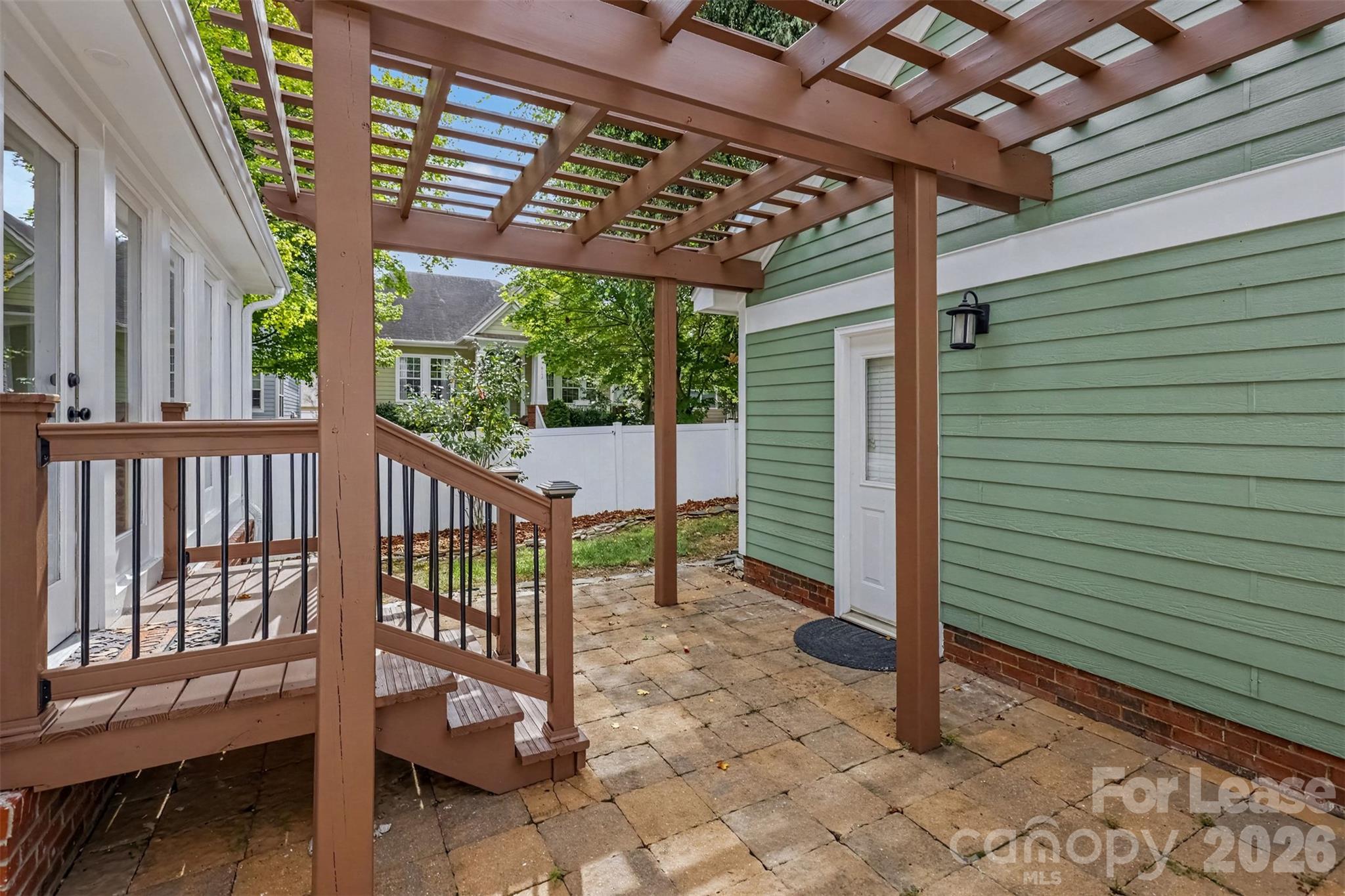 Single Family Residence at 17505 Calverton Road, Huntersville, photo 40 of 43
