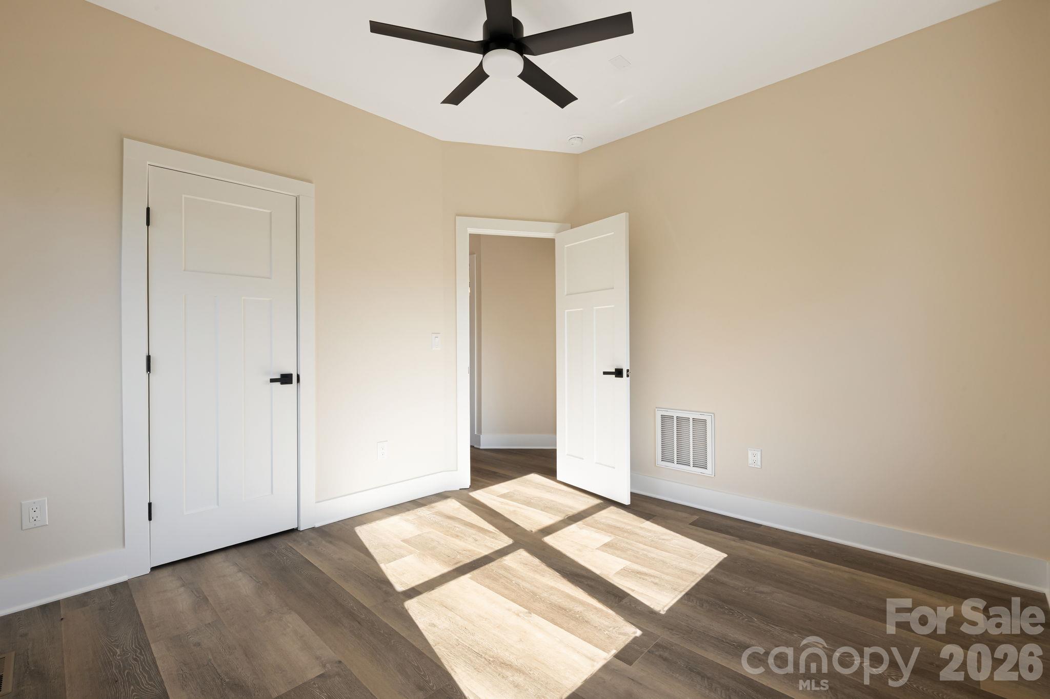 Single Family Residence at 31 Elkwood Avenue, Asheville, photo 28 of 43