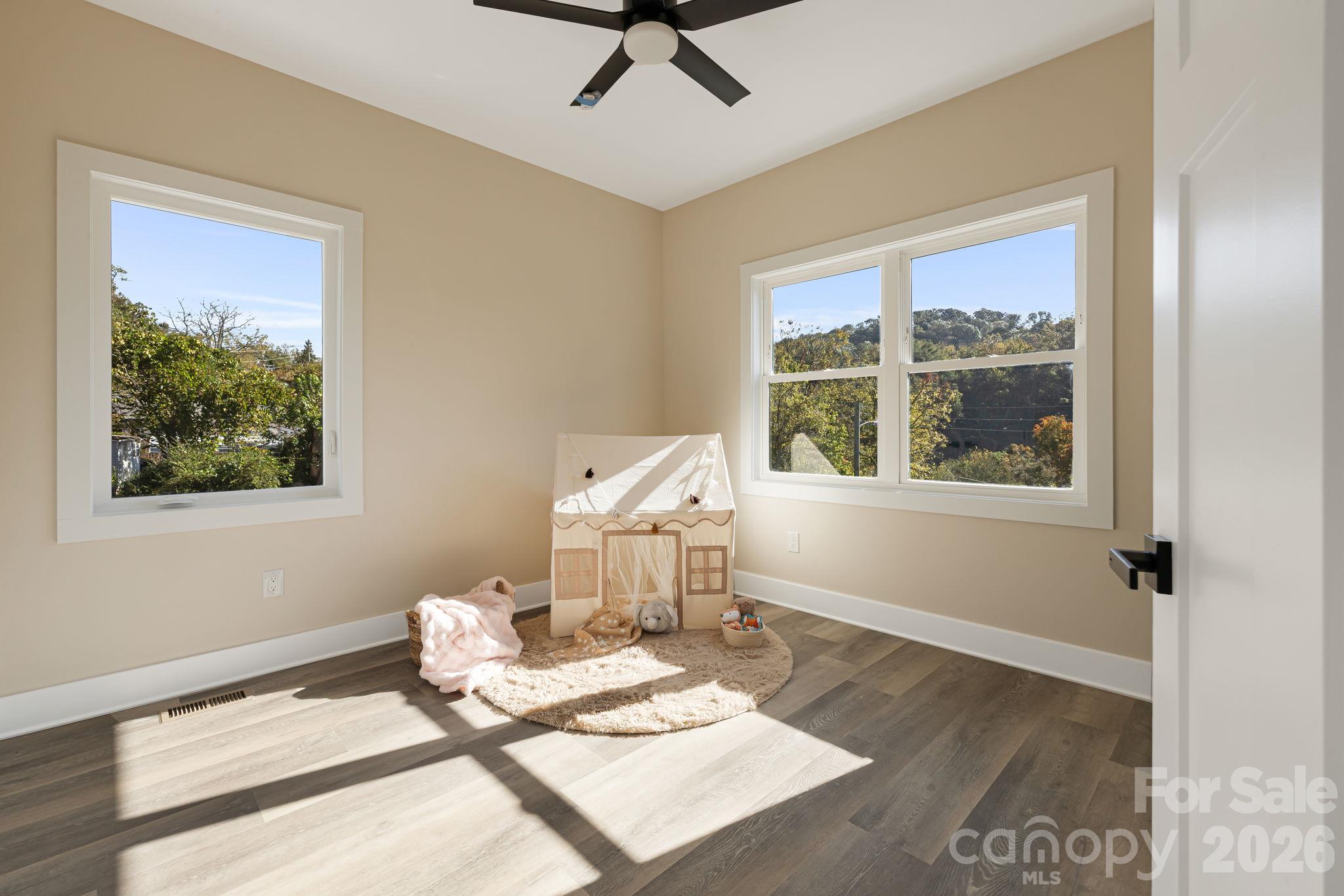 Single Family Residence at 31 Elkwood Avenue, Asheville, photo 29 of 43