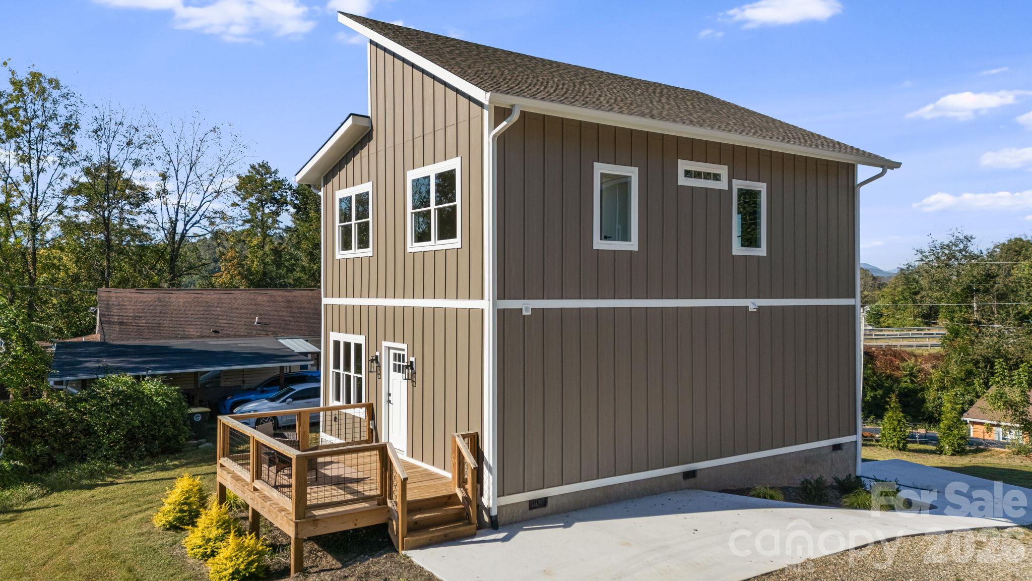 Single Family Residence at 31 Elkwood Avenue, Asheville, photo 43 of 43