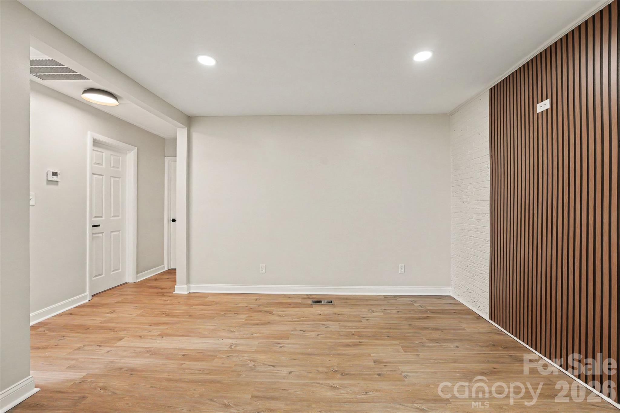 Single Family Residence at 1902 19th Avenue NE, Hickory, photo 10 of 38