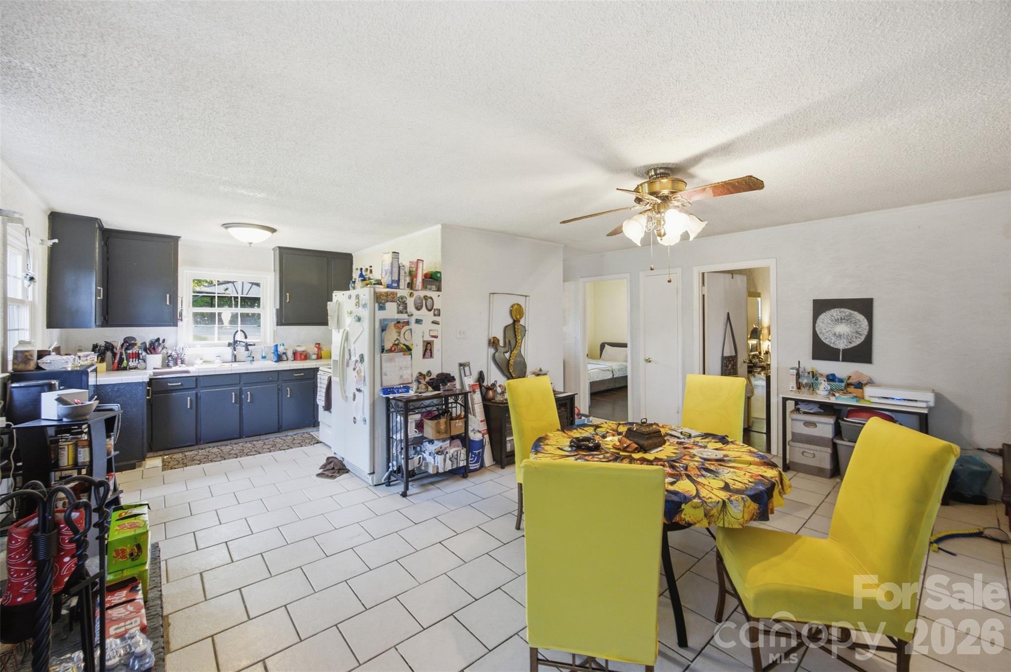 Kitchen. - 146 Duck Cove Road, Belmont