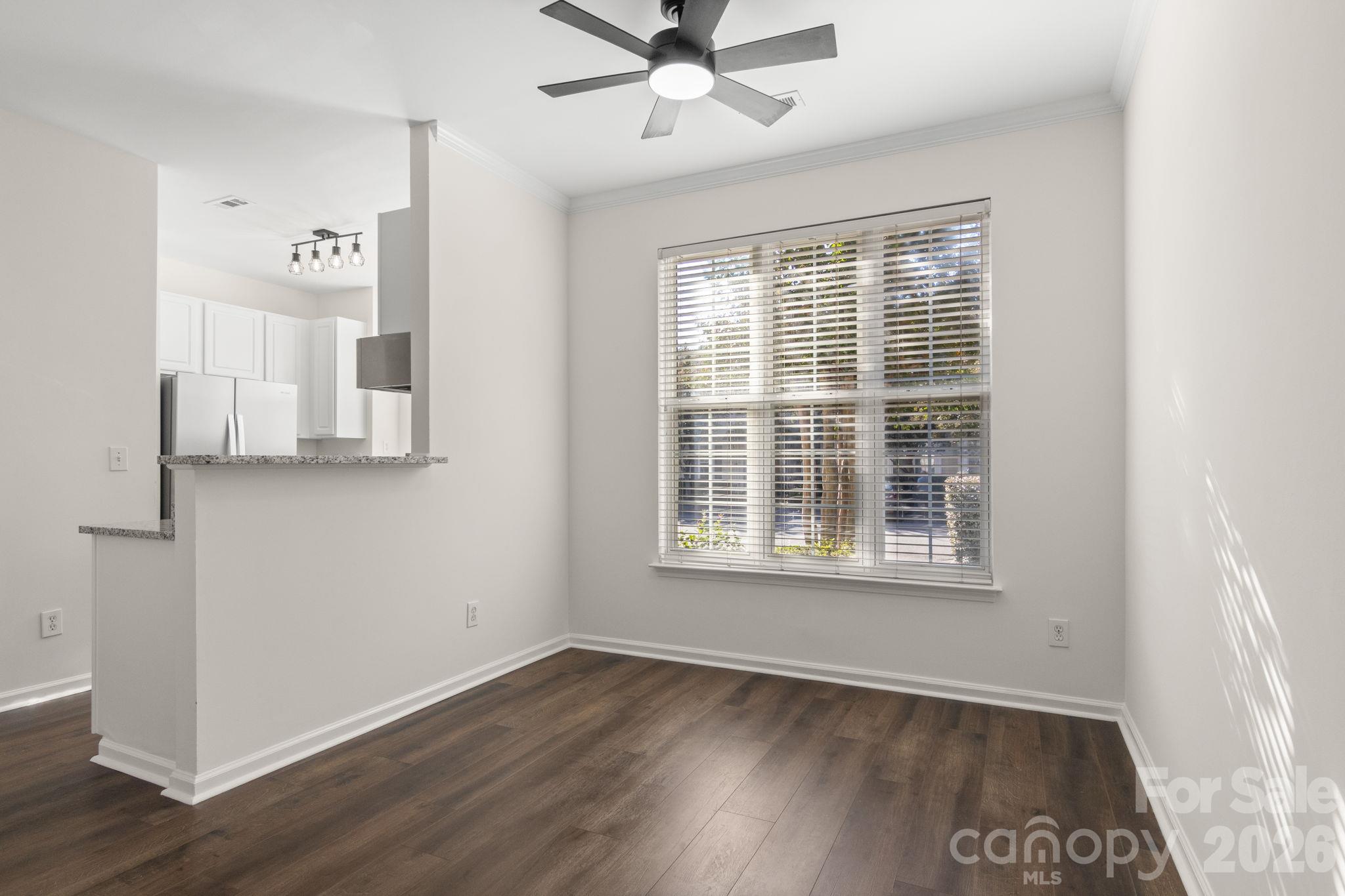 Townhouse at 701 Shellstone Place, Fort Mill, photo 9 of 31