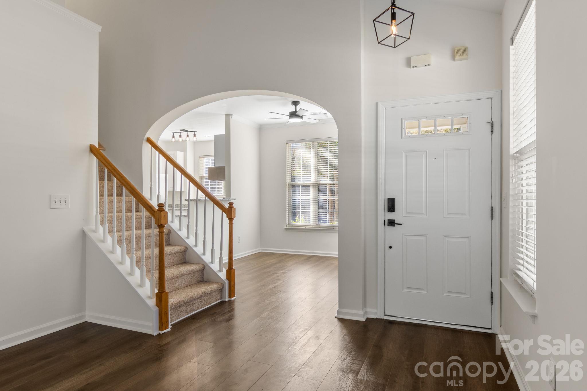 Townhouse at 701 Shellstone Place, Fort Mill, photo 13 of 31