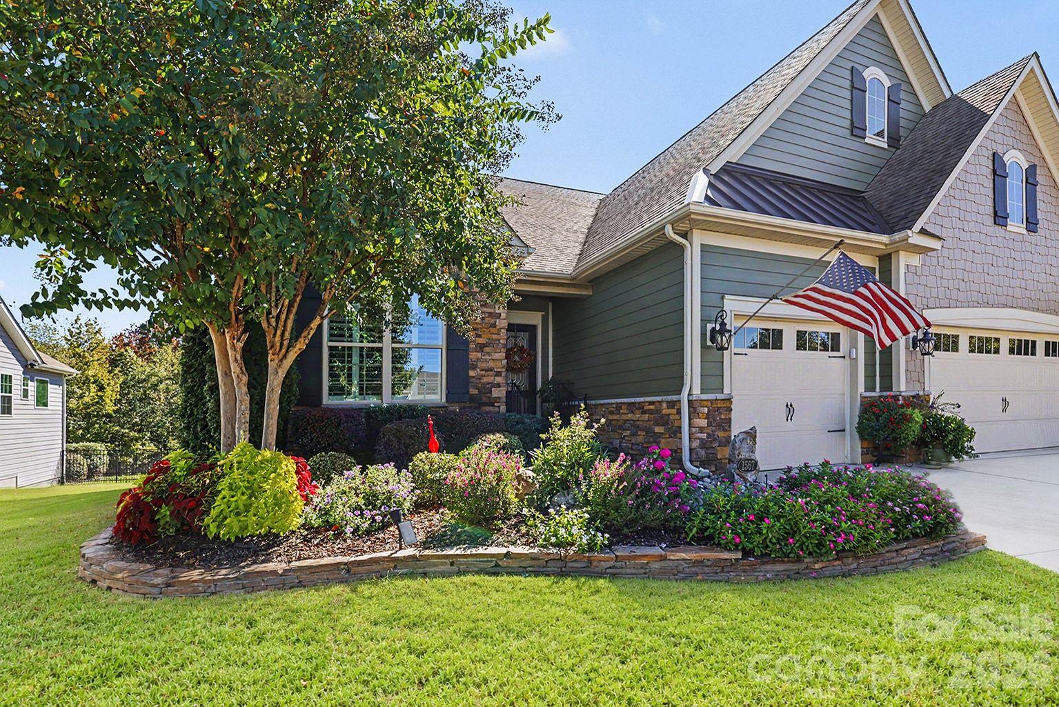 Single Family Residence at 1567 Tranquility Boulevard, Lancaster, photo 2 of 48