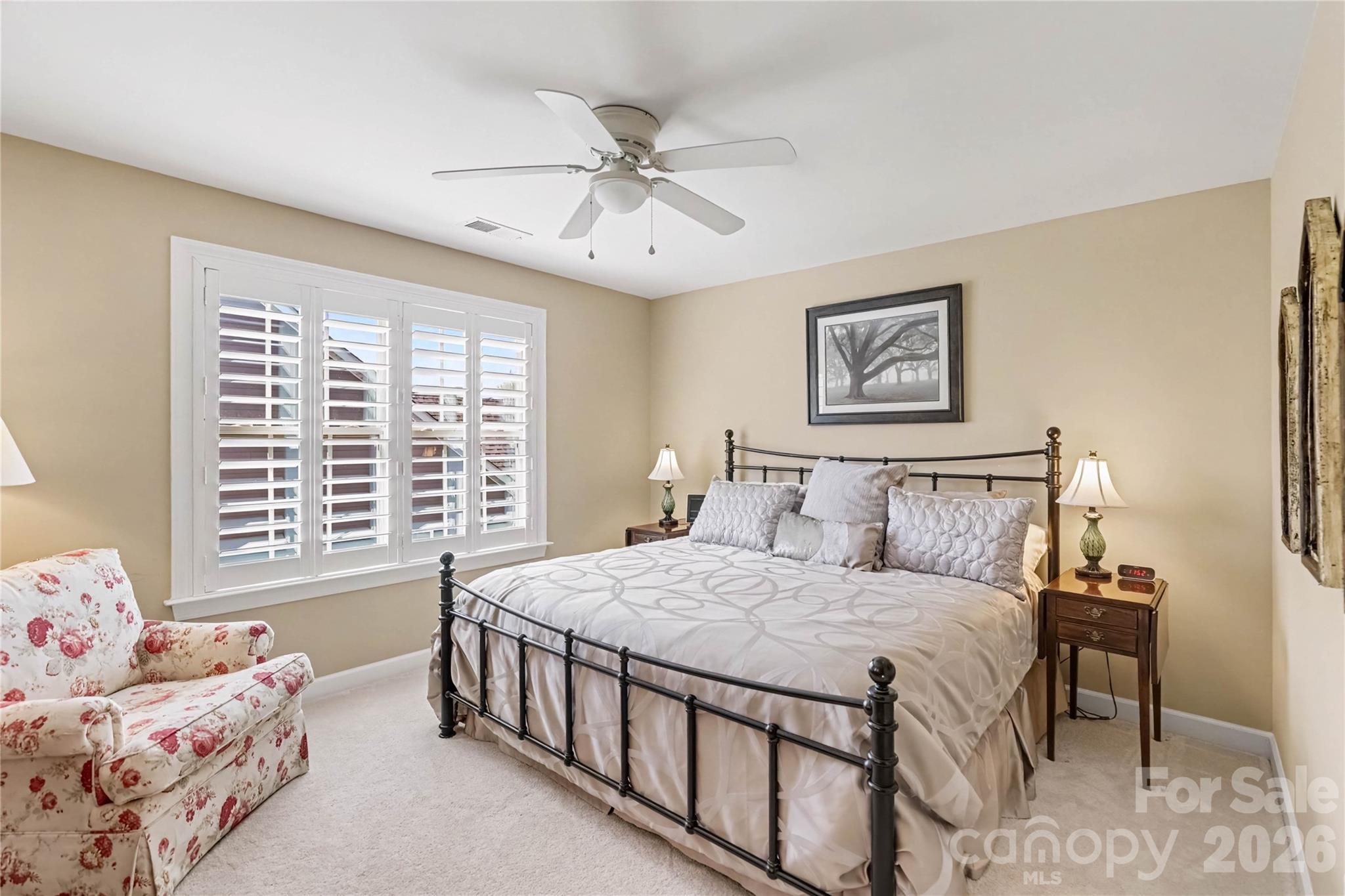 Upstairs bedroom - a wonderful private space for guests. - 1567 Tranquility Boulevard, Lancaster