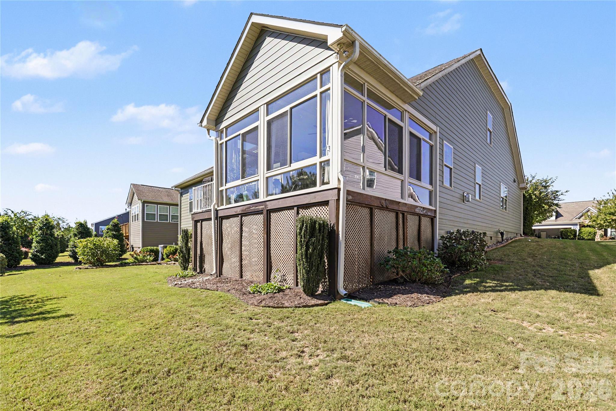 Single Family Residence at 1567 Tranquility Boulevard, Lancaster, photo 35 of 48