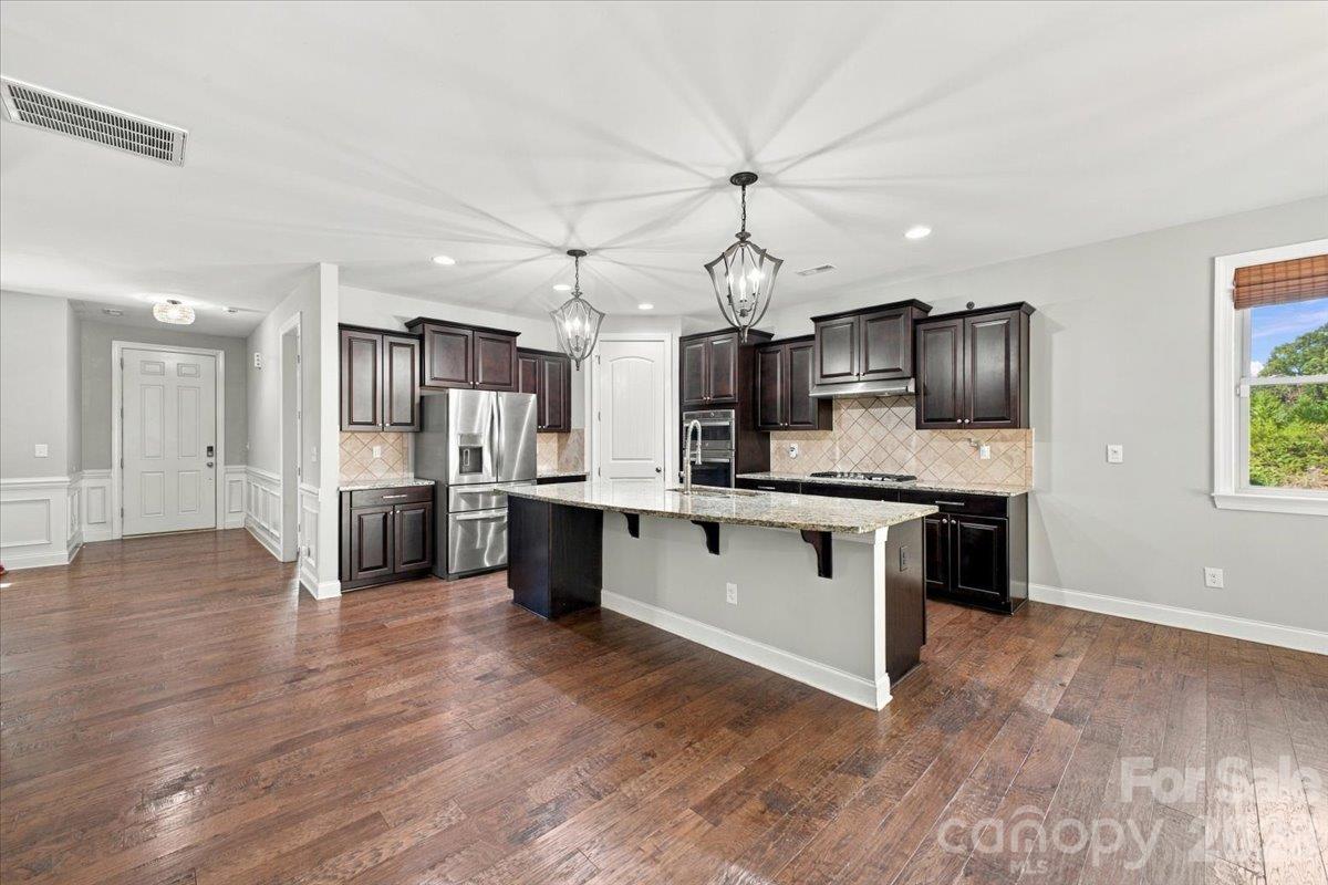 Single Family Residence at 204 Southfork Lane, Belmont, photo 10 of 28