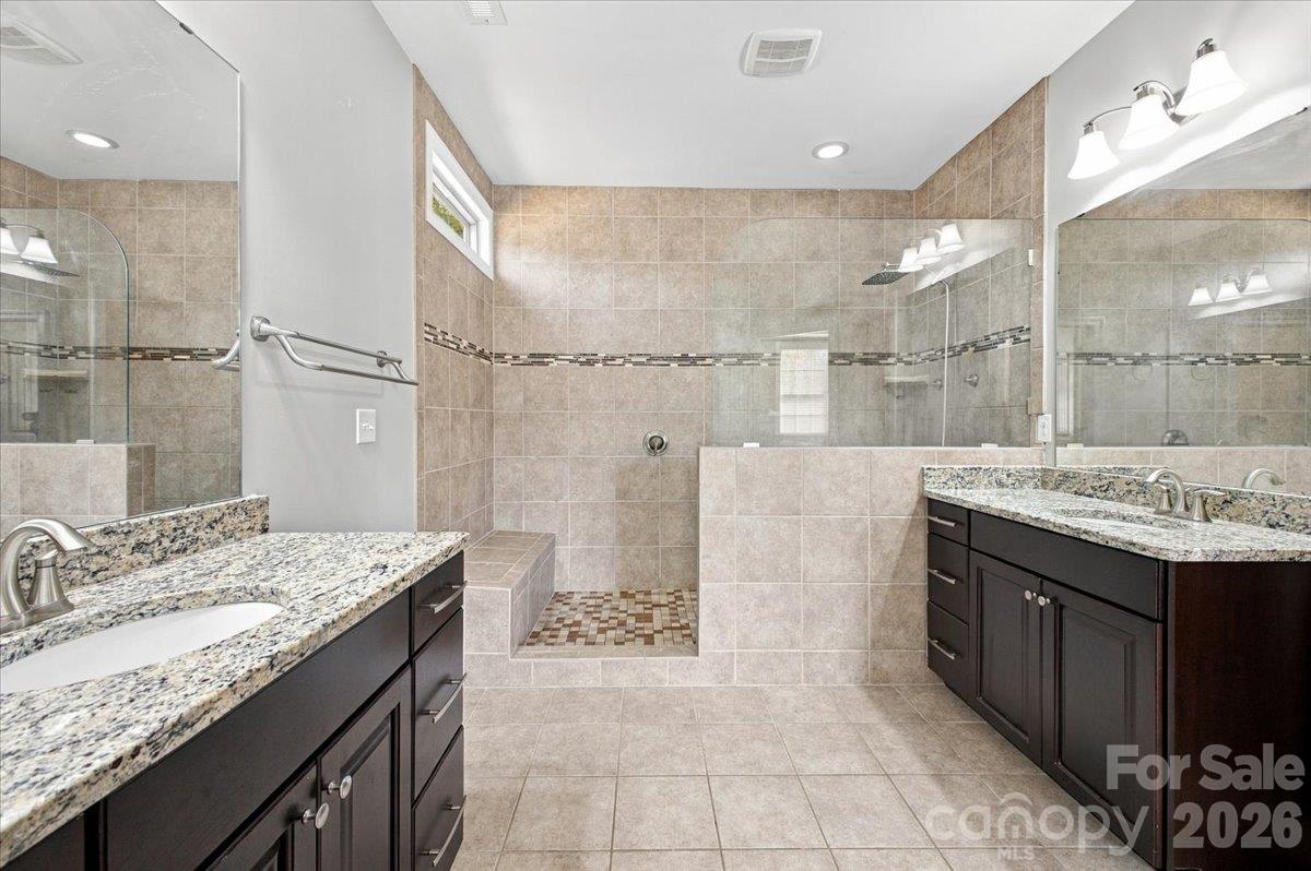Single Family Residence at 204 Southfork Lane, Belmont, photo 21 of 28