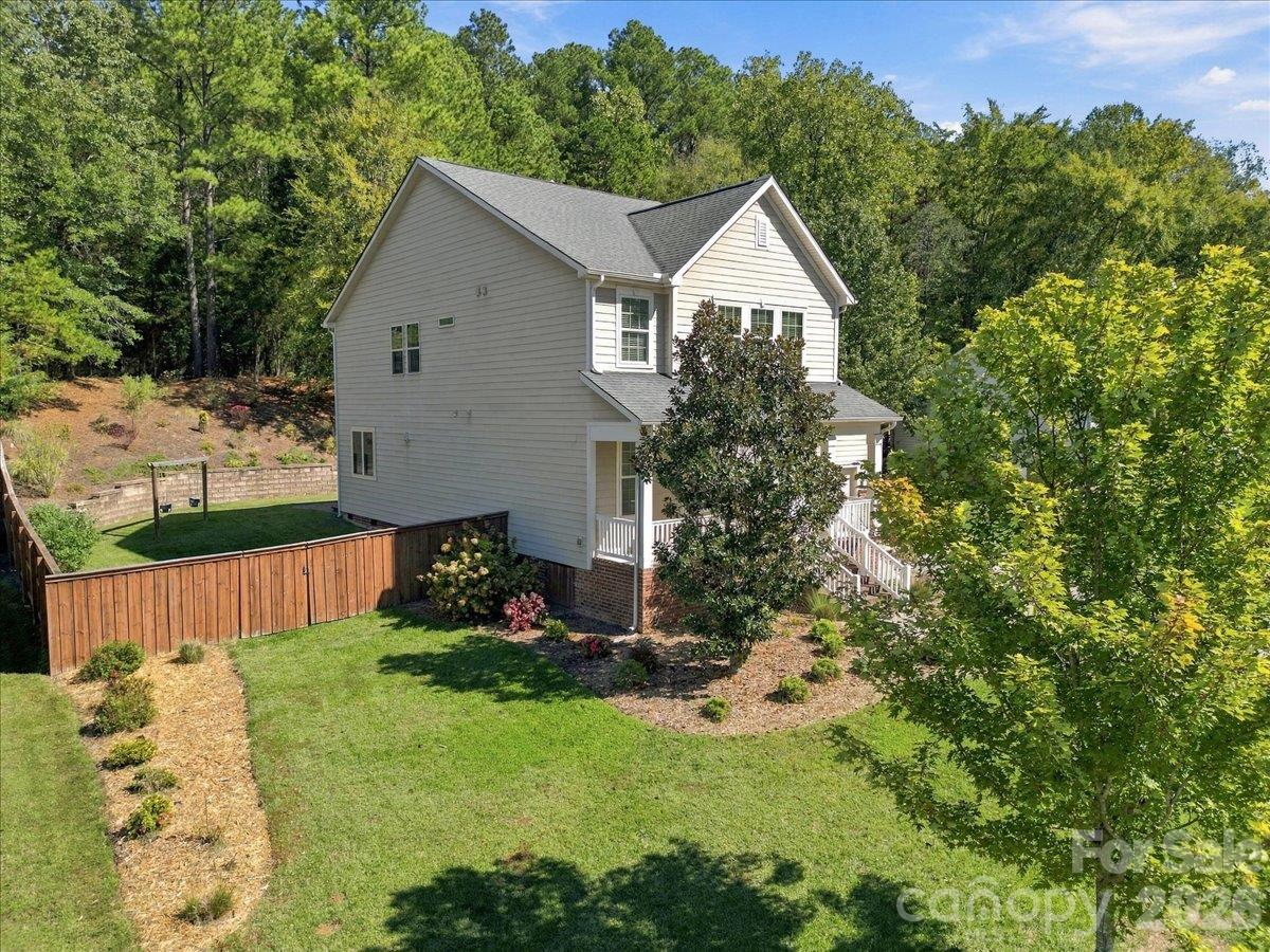 Single Family Residence at 204 Southfork Lane, Belmont, photo 27 of 28