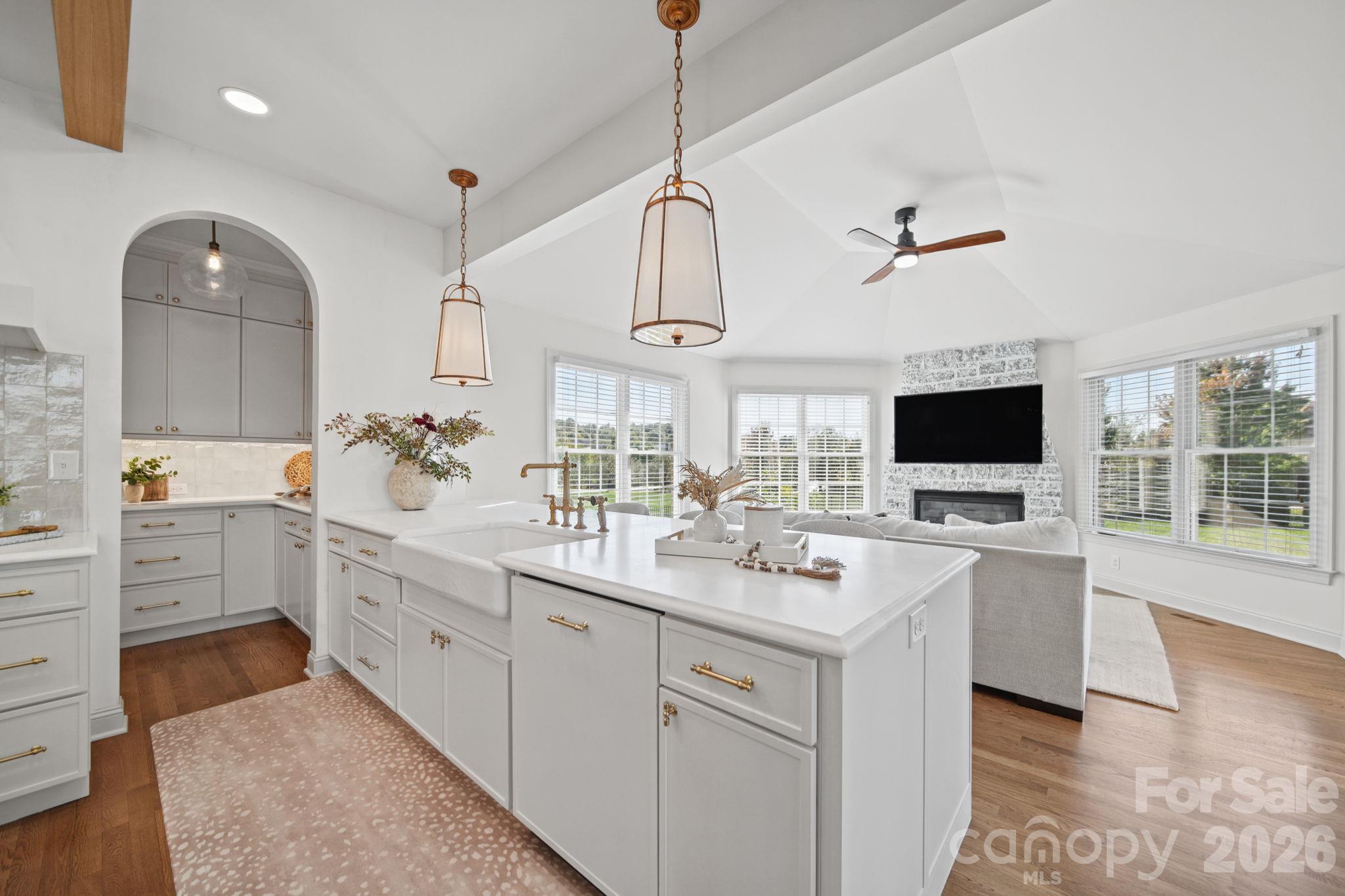 Single Family Residence at 5017 Autumn Blossom Lane, Waxhaw, photo 17 of 48