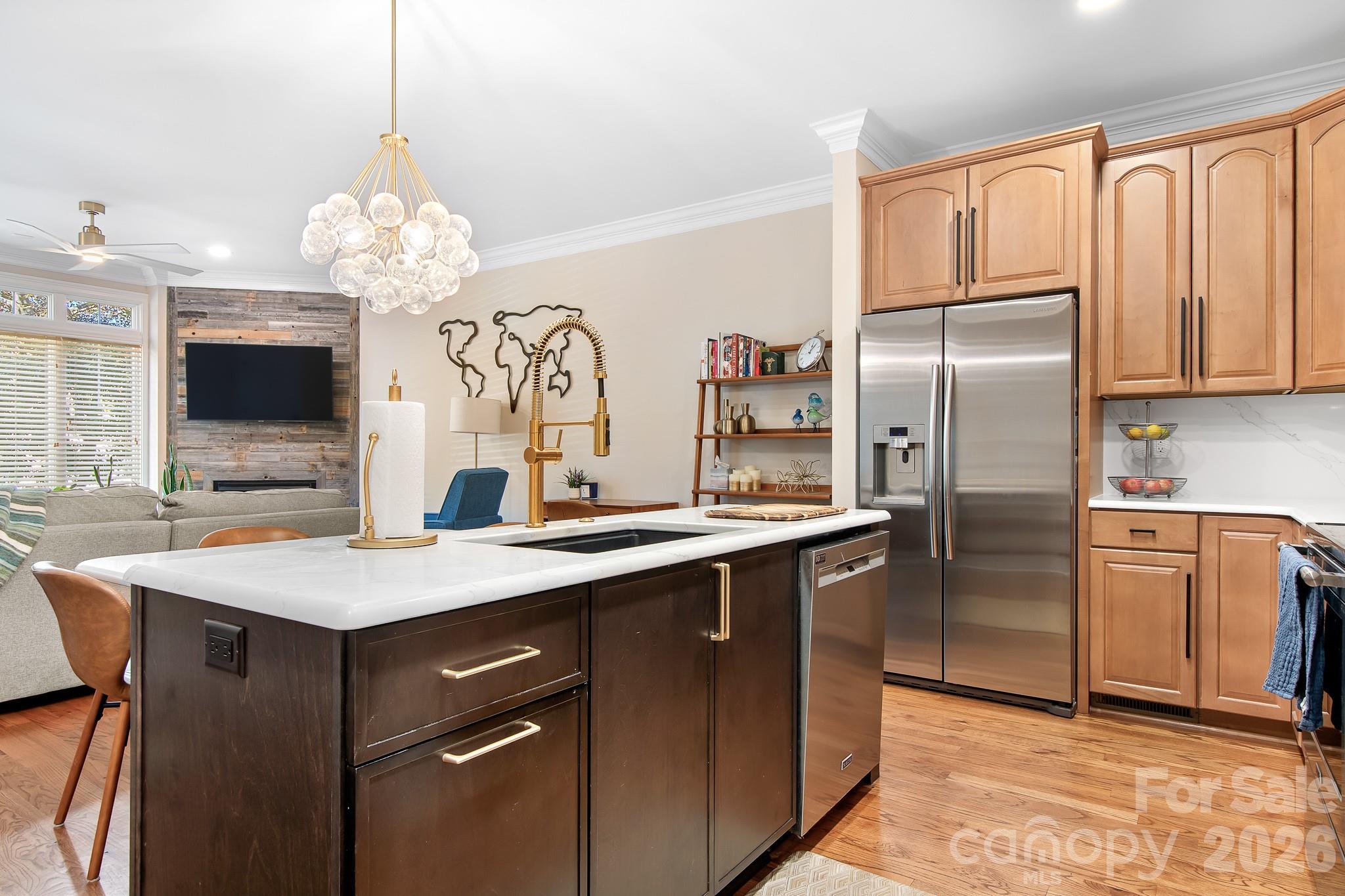 Townhouse at 333 Spring Street, Davidson, photo 6 of 17