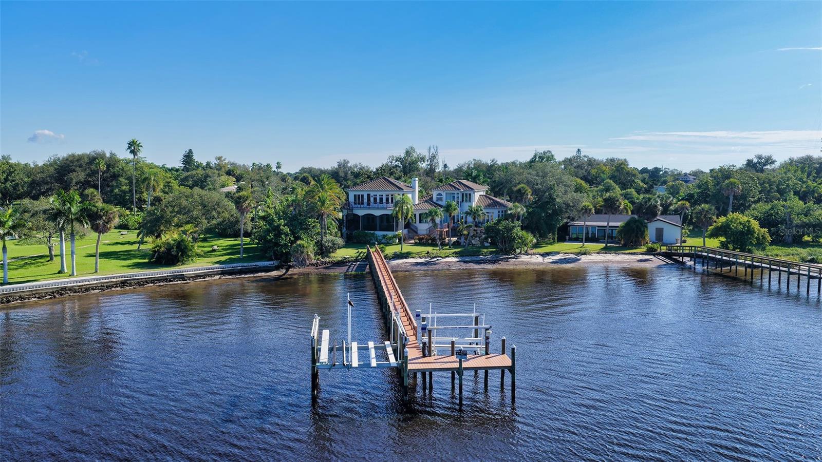Single Family Residence at 2115 LYCHEE LN, NOKOMIS, photo 11 of 101