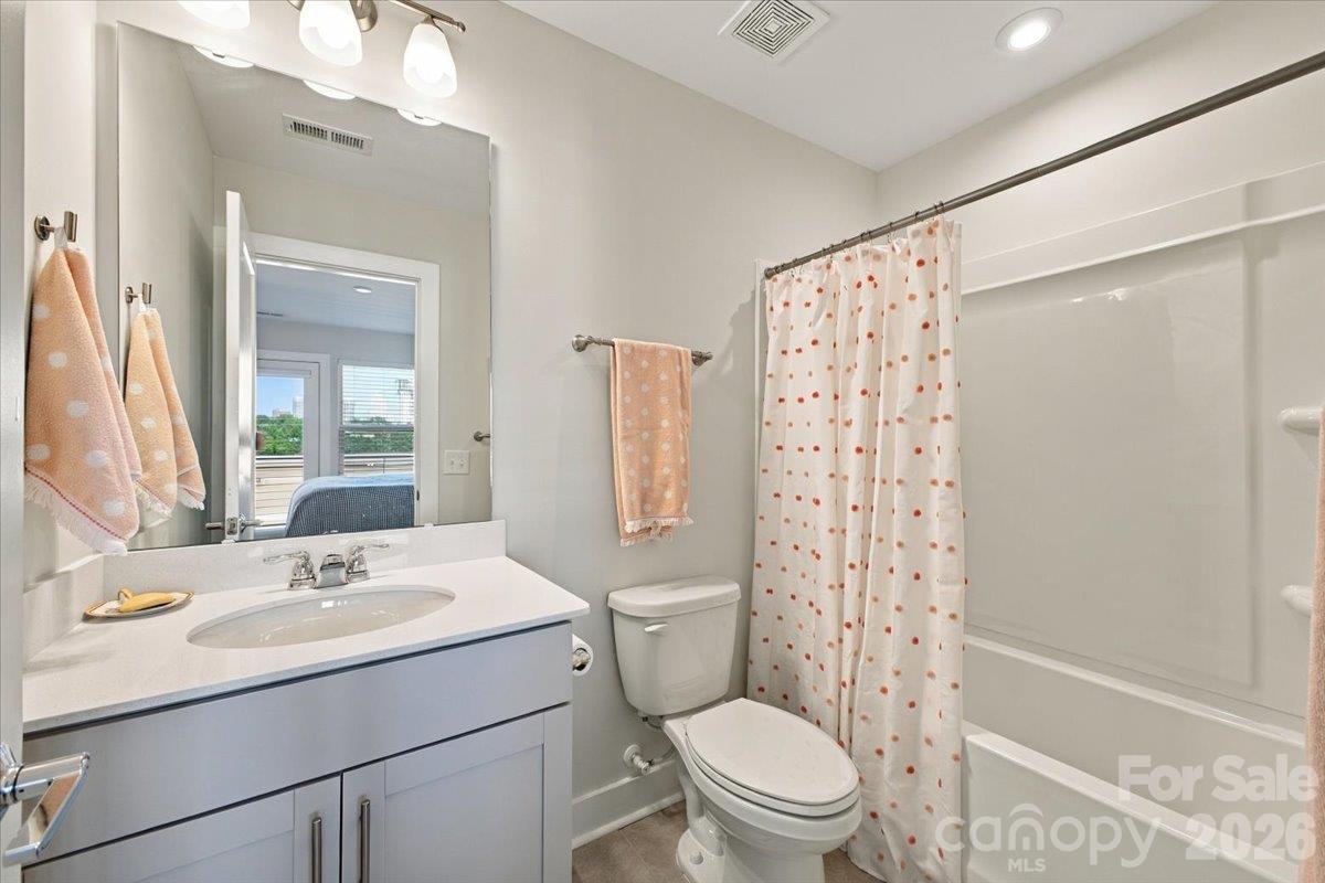 Top Floor Bathroom - 12107 Brooklyn Avenue, Charlotte