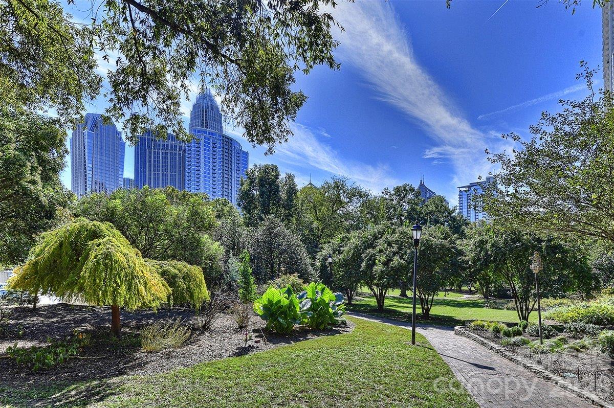 Fourth ward park - 500 N Poplar Street, Charlotte